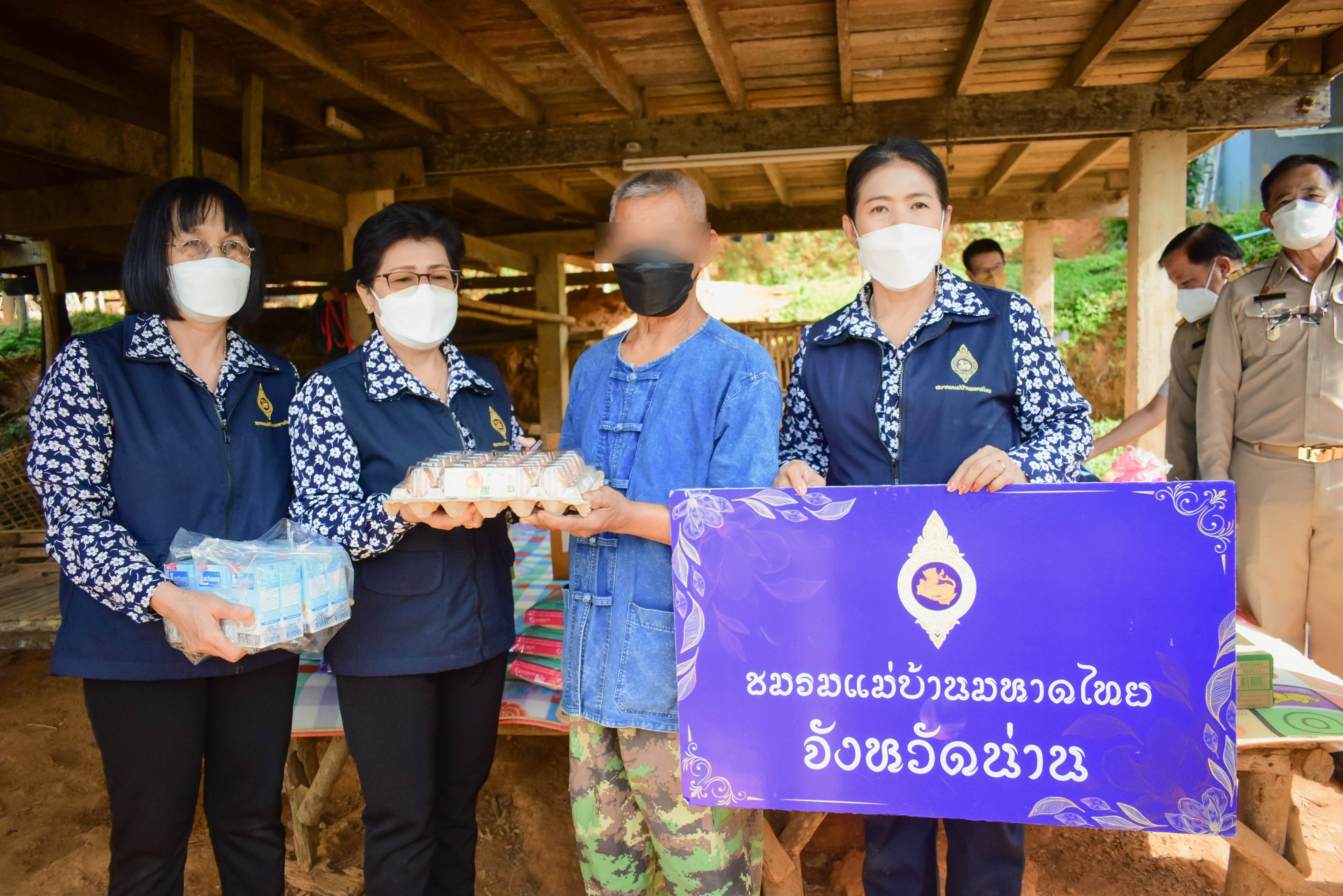 พช.น่าน : ร่วมกิจกรรมเยี่ยมบ้านครัวเรือนยากจน TPMAP พื้นที่อำเภอนาหมื่น จังหวัดน่าน
