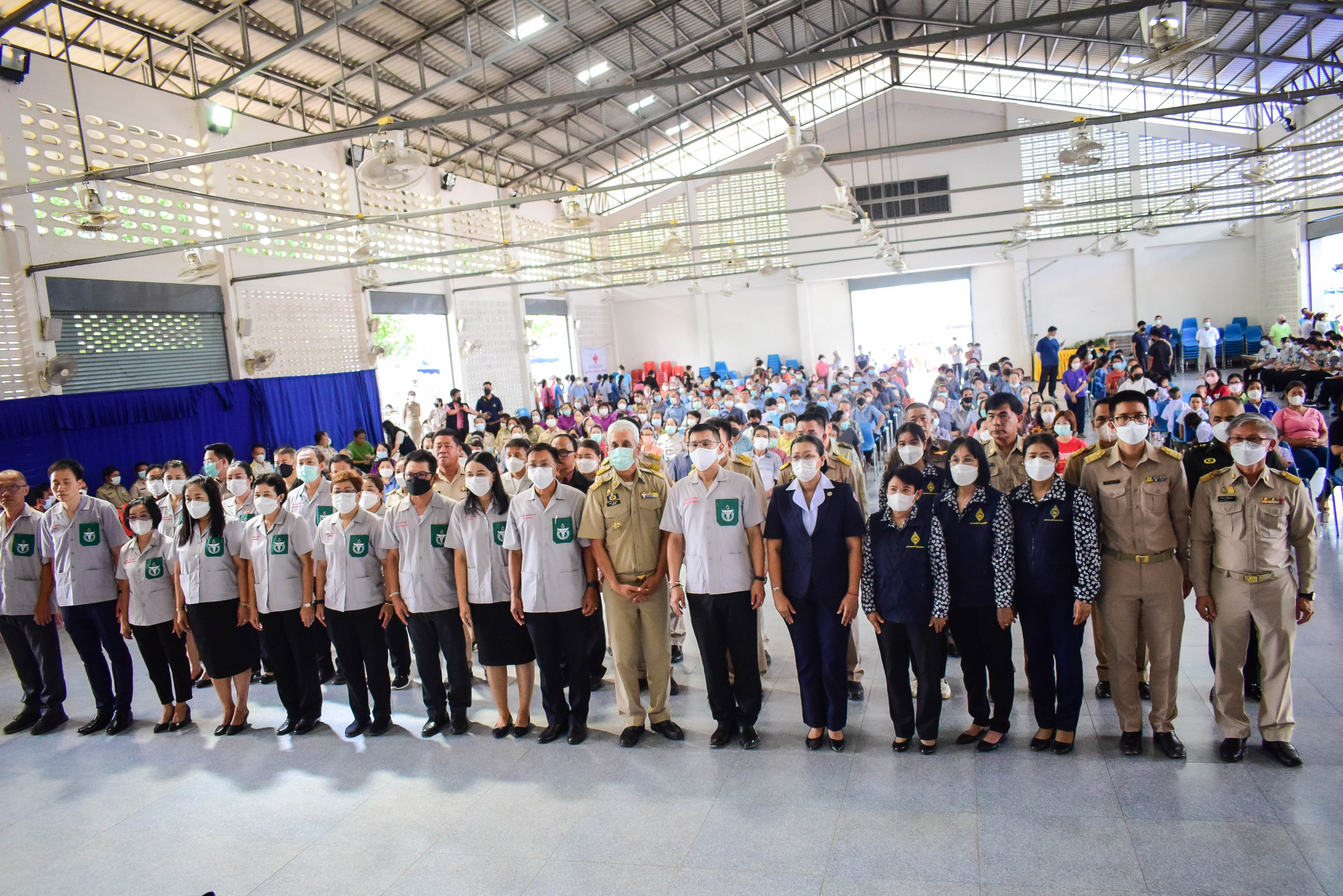 พช.น่าน : ร่วมกิจกรรมหน่วยแพทย์เคลื่อนที่ พอ.สว. และการหน่วยบำบัดทุกข์บำรุงสุขสร้างรอยยิ้มให้ประชาชน อำเภอท่าวังผา จังหวัดน่าน