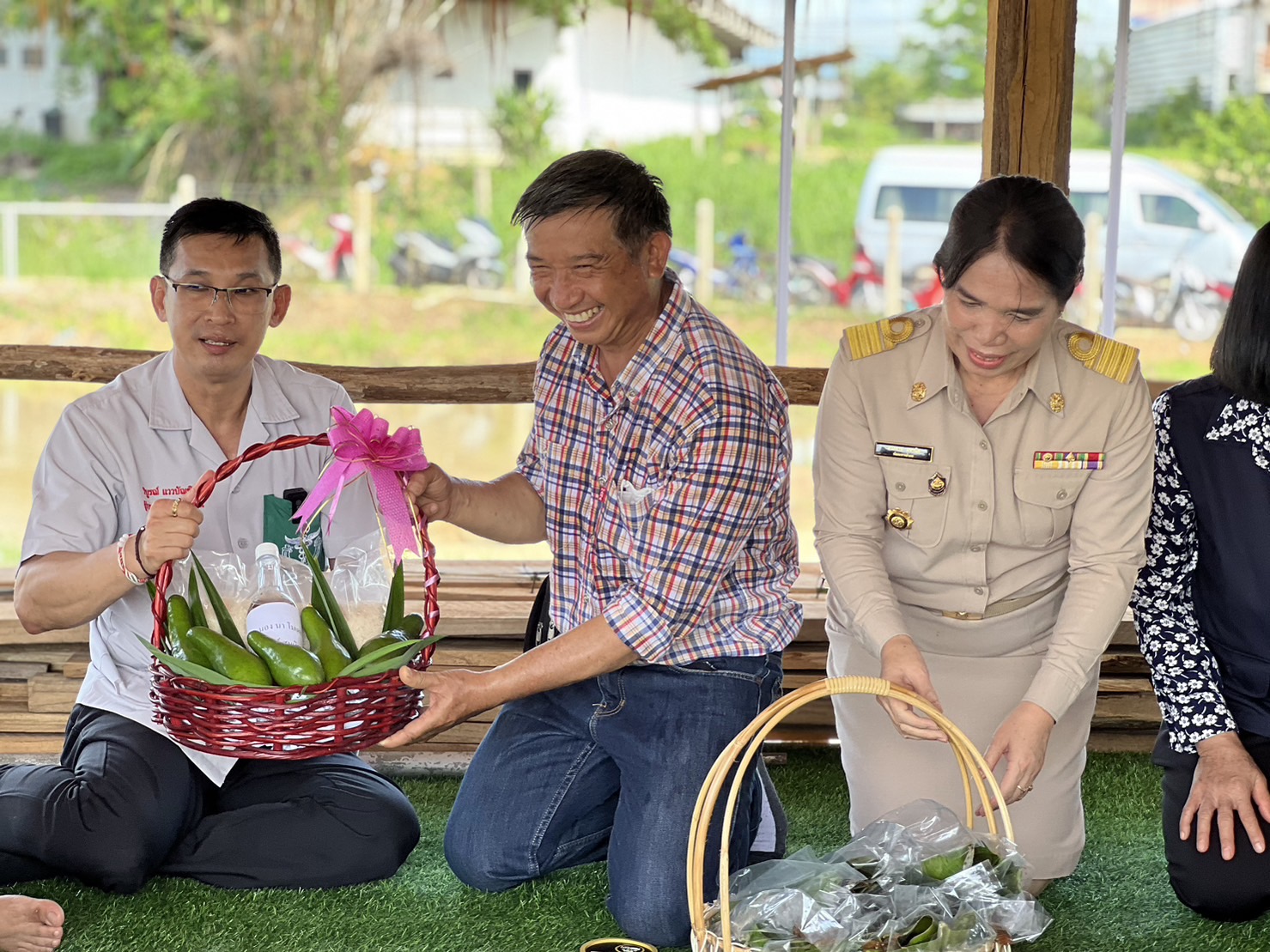 ผู้ว่าราชการจังหวัดน่าน เยี่ยมศูนย์เรียนรู้ โคก หนอง นา พัฒนาชุมชน อ.ท่าวังผา จ.น่าน