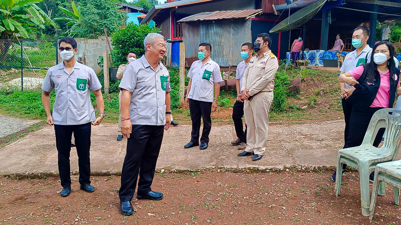 #พช.น่าน#รองผู้ว่าราชการจังหวัดน่าน ลงพื้นที่ติดตามการดำเนินกิจกรรมพัฒนาชุมชน และเยี่ยมบ้านครัวเรือนยากจน พื้นที่อำเภอสองแคว จังหวัดน่าน