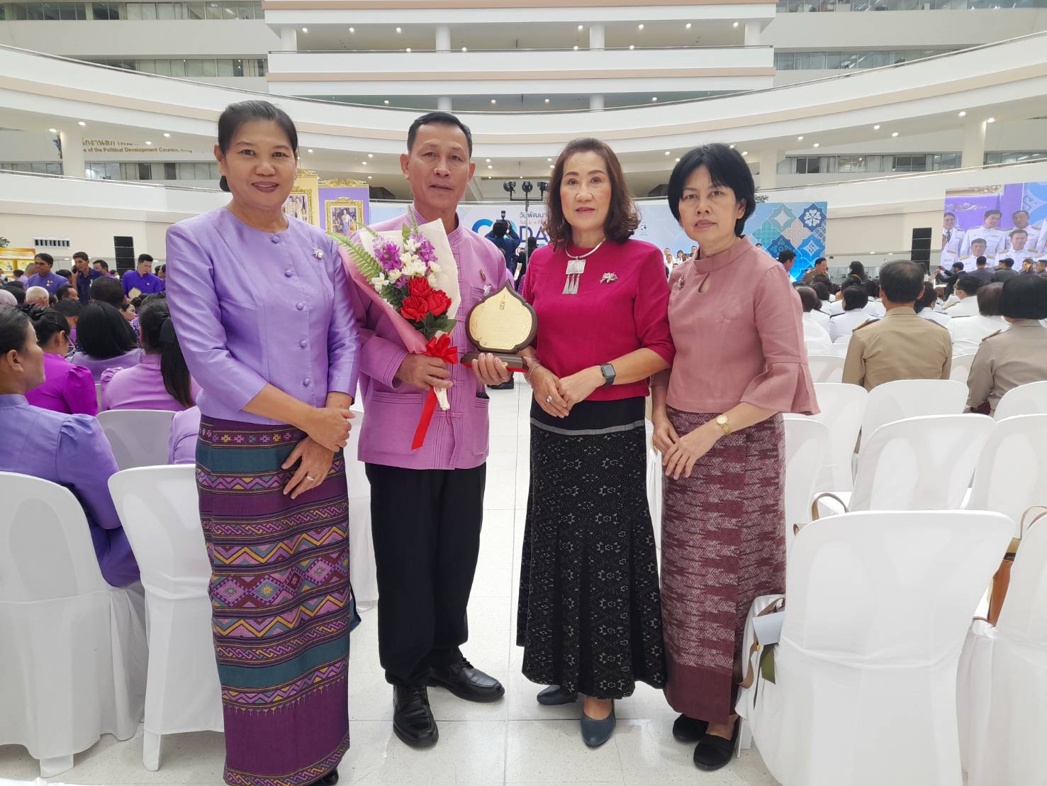 พช.น่าน : ร่วมโครงการพัฒนาหมู่บ้านเศรษฐกิจพอเพียง กิจกรรม “มหกรรมรวมพลังคนดีแห่งแผ่นดิน” ประจำปี 2566