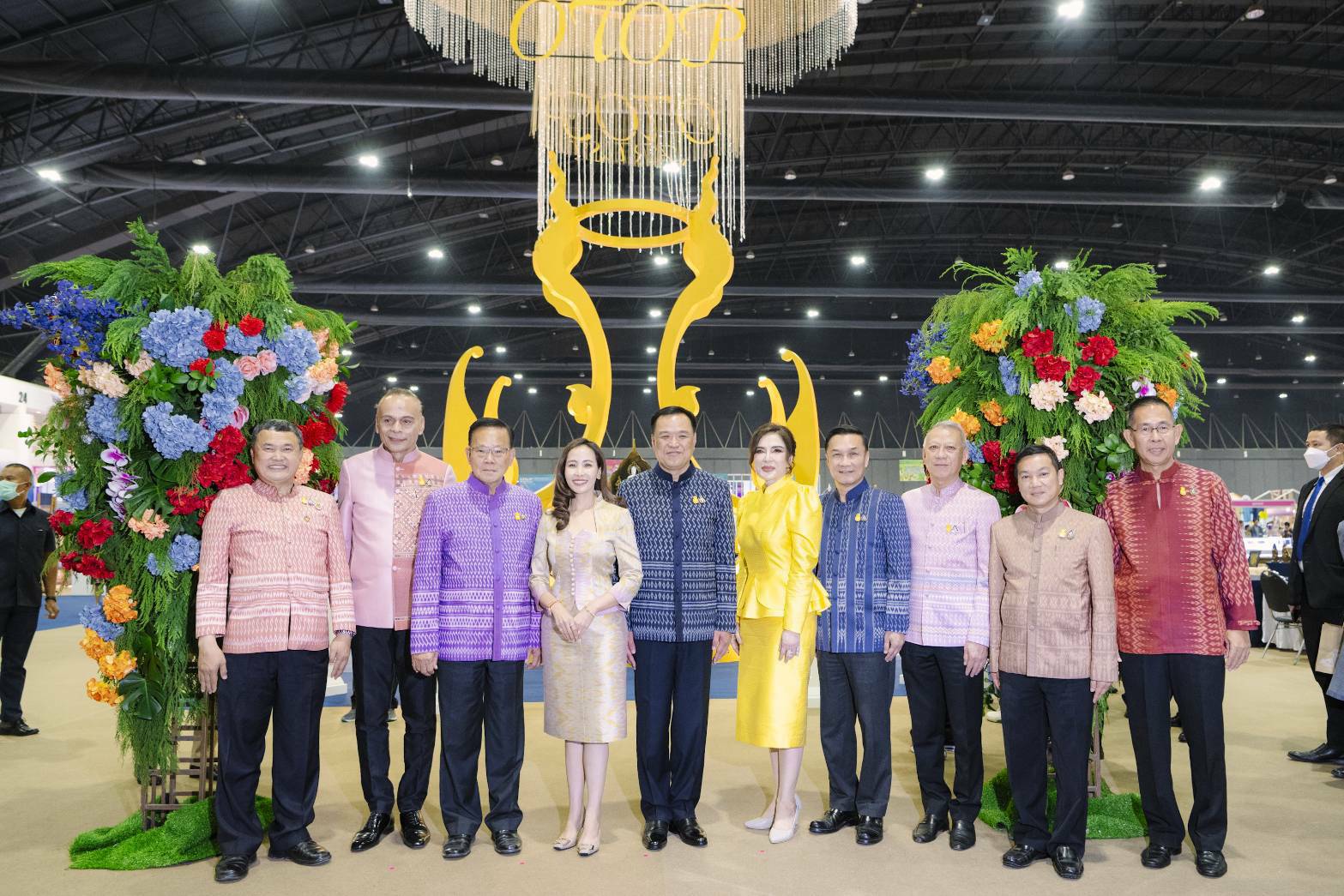 พช.น่าน : ร่วมงาน OTOP Midyear 2023 ภายใต้แนวคิด “ที่สุดแห่งภูมิปัญญา รังสรรค์จากการพัฒนา เพิ่มมูลค่าเศรษฐกิจไทย”