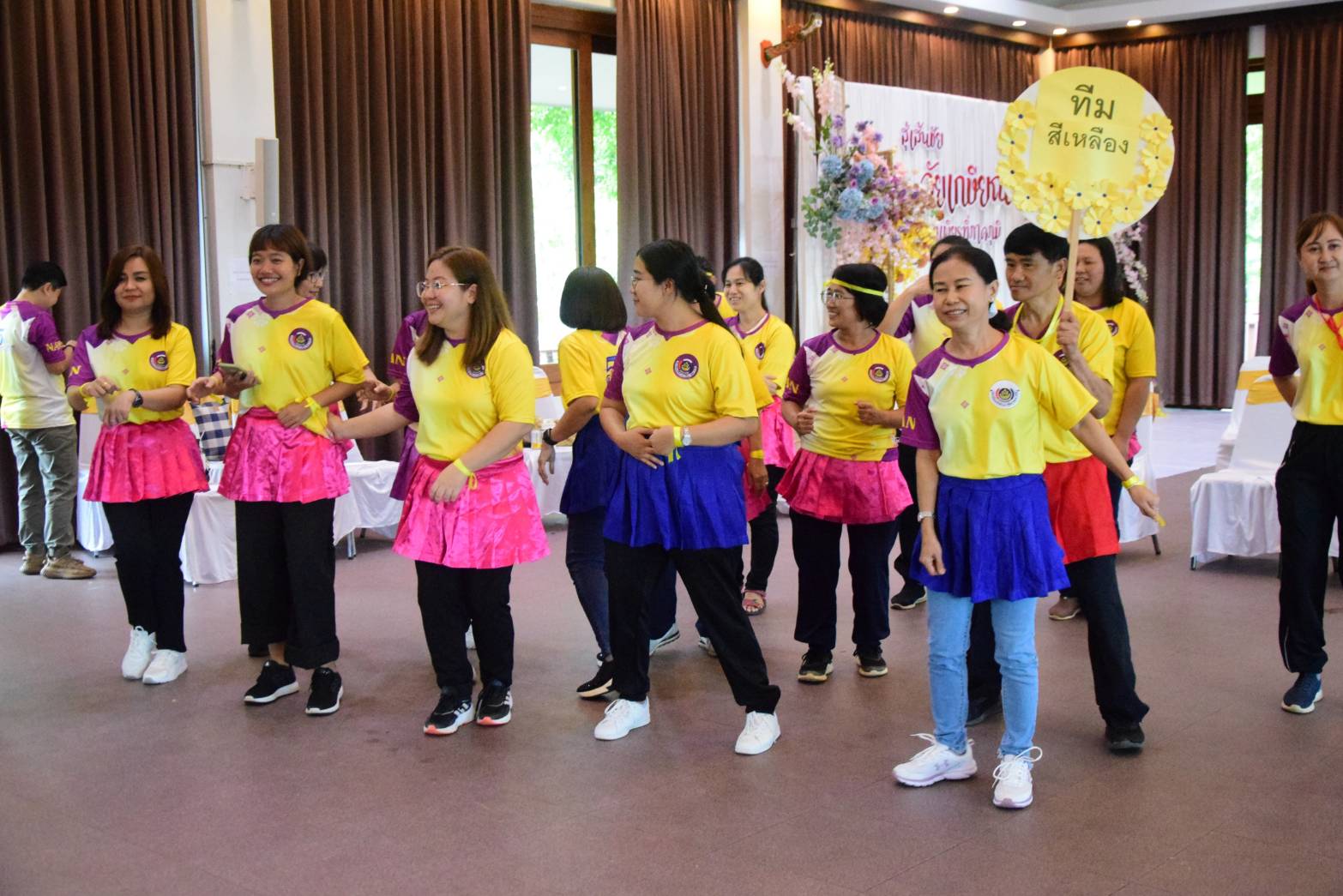 พช.น่าน : ดำเนินกิจกรรมเนื่องในวันคล้ายวันก่อตั้งกรมการพัฒนาชุมชน ครบรอบ 61 ปี และกิจกรรมส่งเสริมความสัมพันธ์ สอ.พช. ประจำปี 2566