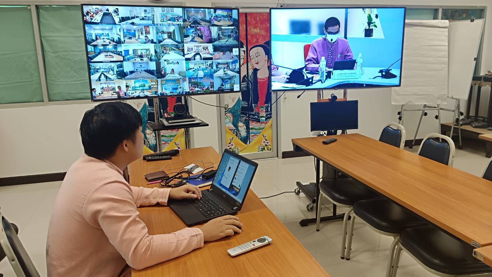 พช.น่าน ร่วมการฝึกอบรม หลักสูตรการใช้งานแพลตฟอร์มบริการดิจิทัล Click ชุมชนสำหรับบริการประชาชน