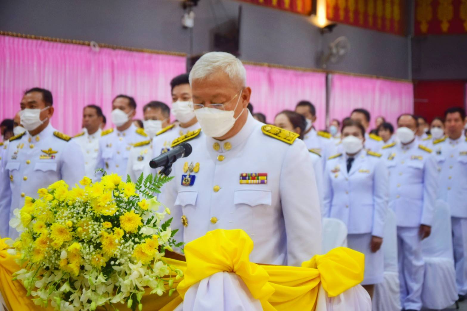 พช.น่าน ร่วมประกอบพิธีวางพวงมาลา เนื่องในวันนวมินทรมหาราช พระบาทสมเด็จพระบรมชนกาธิเบศร มหาภูมิพลอดุลยเดชมหาราช บรมนาถบพิตร