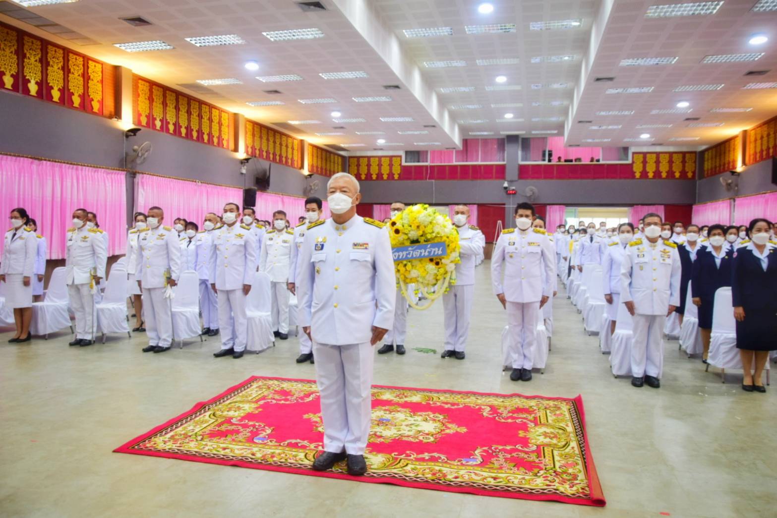 พช.น่าน ร่วมประกอบพิธีวางพวงมาลา เนื่องในวันนวมินทรมหาราช พระบาทสมเด็จพระบรมชนกาธิเบศร มหาภูมิพลอดุลยเดชมหาราช บรมนาถบพิตร