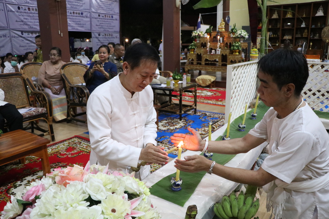 พช.น่าน : ร่วมพิธีทอดผ้าป่าเจดีย์ข้าวสาร มหาสังฆทานช่วยเหลือสังคม ปีที่ 6