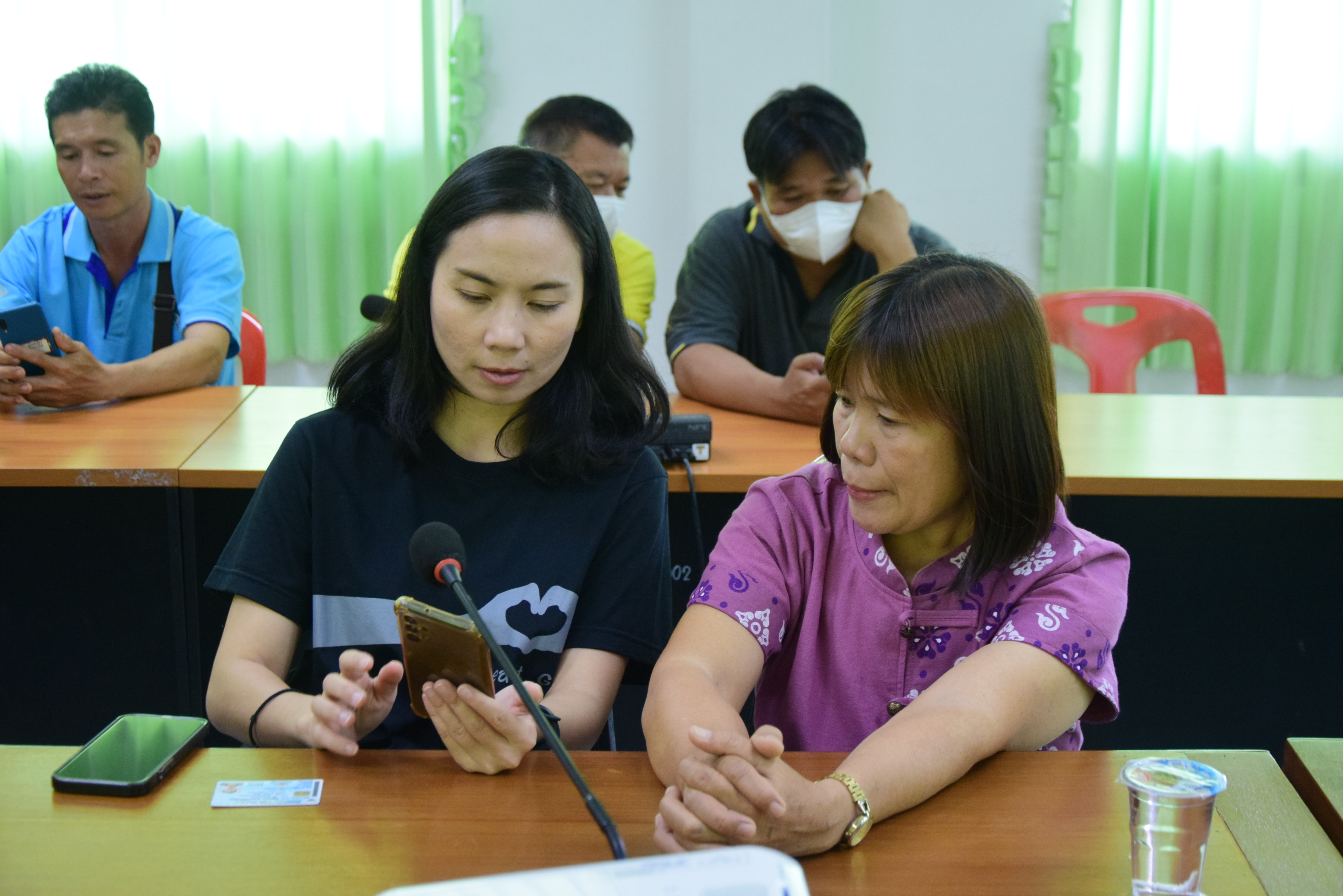 พช.น่าน ส่งเสริมการออม ร่วมอบรมการลงทะเบียนใช้งานบริการ “ออมเพลิน” ในแอปพลิเคชัน “เป๋าตัง”
