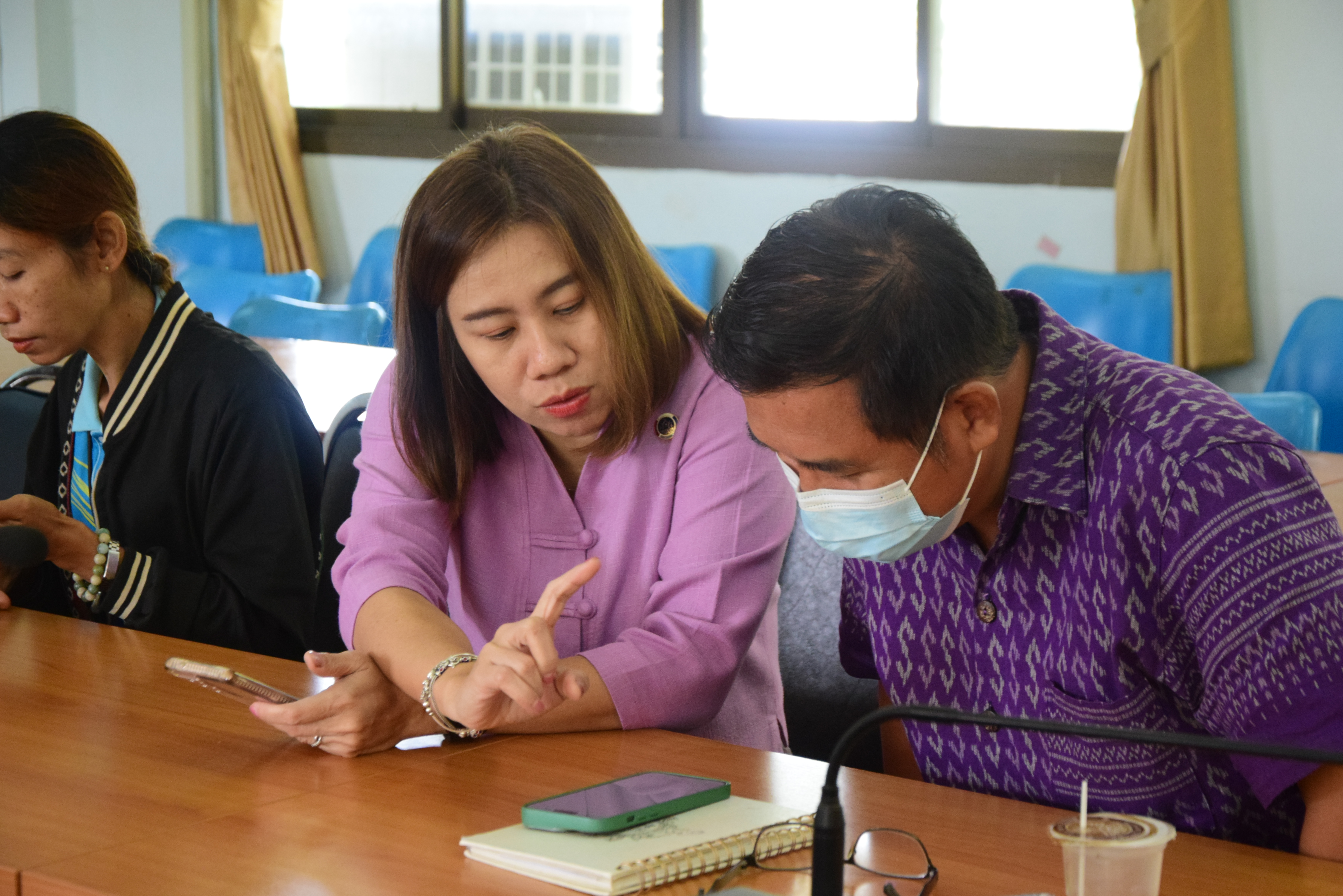 พช.น่าน ส่งเสริมการออม ร่วมอบรมการลงทะเบียนใช้งานบริการ “ออมเพลิน” ในแอปพลิเคชัน “เป๋าตัง”