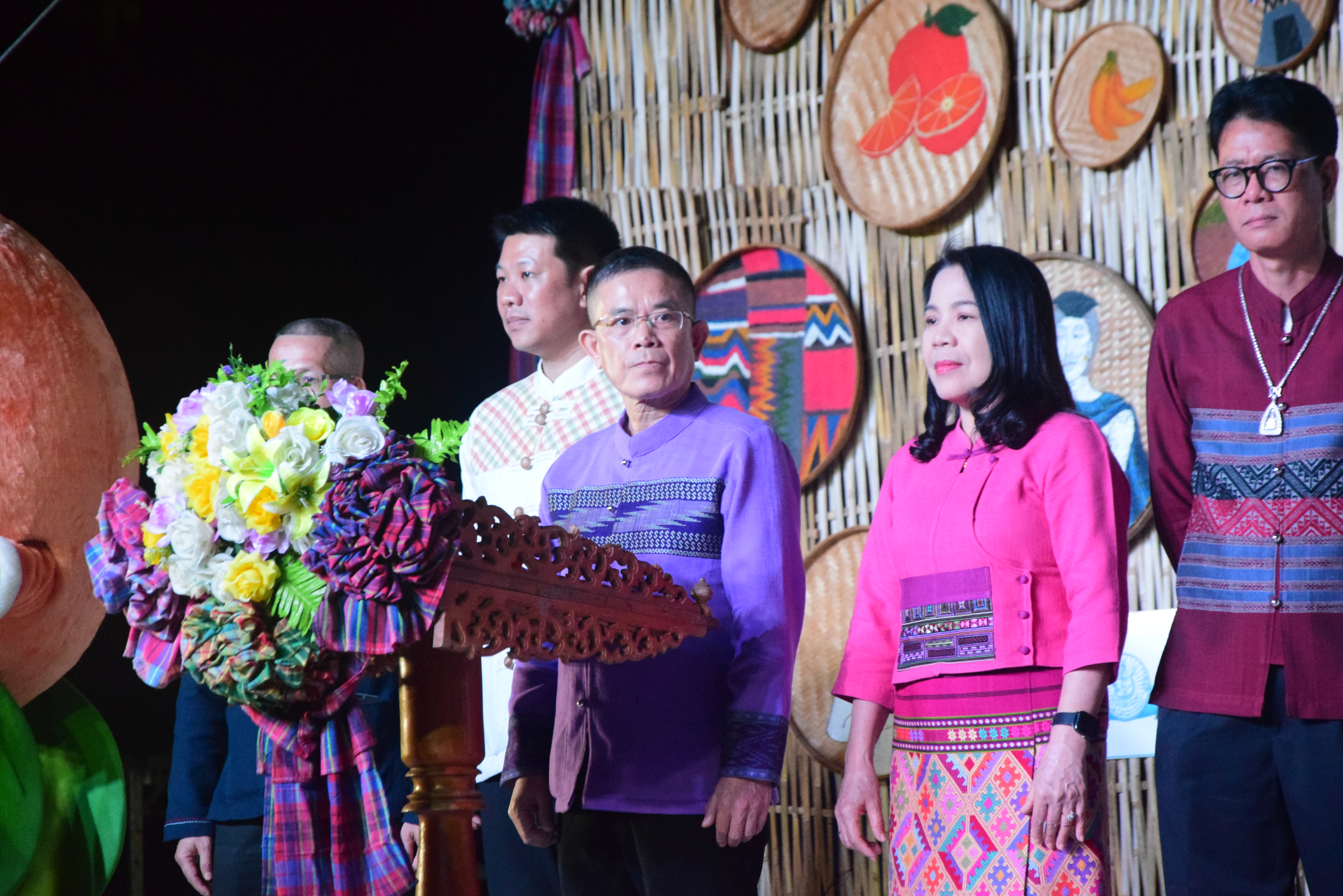 พช.น่าน ร่วมพิธีเปิดงานส้มสีทองและของดีอำเภอทุ่งช้างประจำปี 2566 เพื่อส่งเสริมเอกลักษณ์ชุมชนและยกระดับการท่องเที่ยวเชิงเกษตร