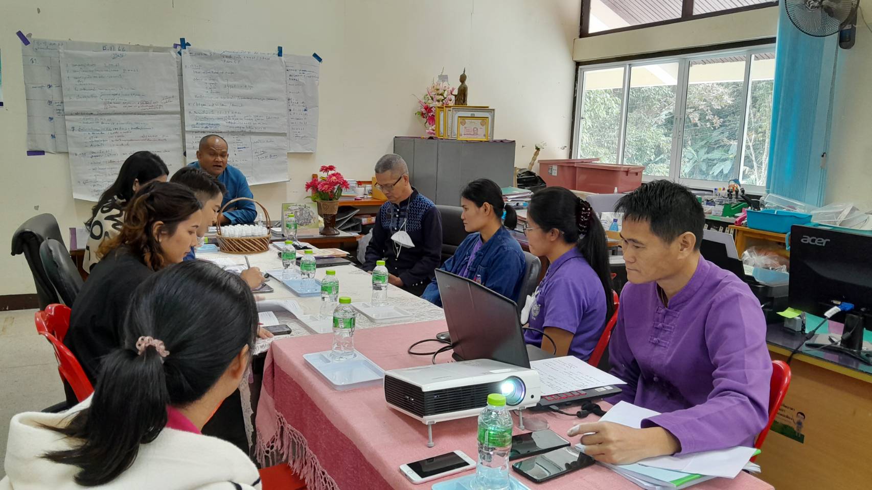 พช.น่าน ร่วมตรวจติดตามการจัดเก็บข้อมูลประเมินความคุ้มค่าในการปฏิบัติภารกิจภาครัฐในพื้นที่อำเภอบ่อเกลือ