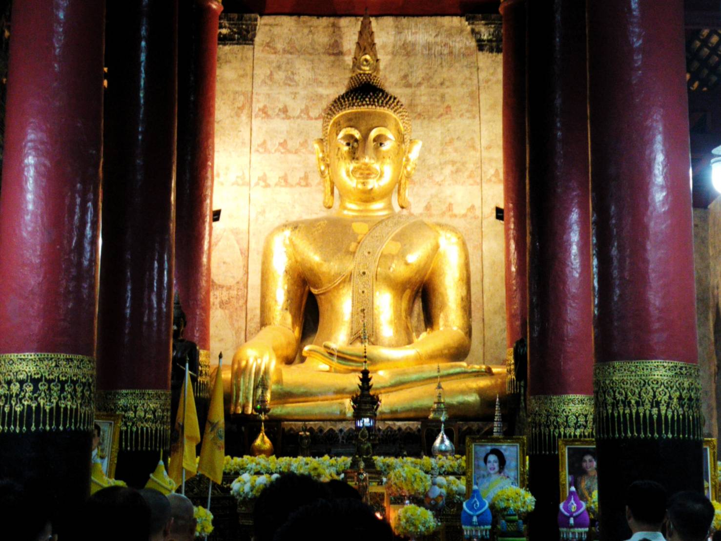 พช.น่านร่วมพิธีเจริญพระพุทธมนต์เฉลิมพระเกียรติถวายพระพรชัยมงคล แด่พระบาทสมเด็จ พระเจ้าอยู่หัว เนื่องในโอกาสวันเฉลิมพระชนมพรรษา 6 รอบ 28 กรกฎาคม 2567