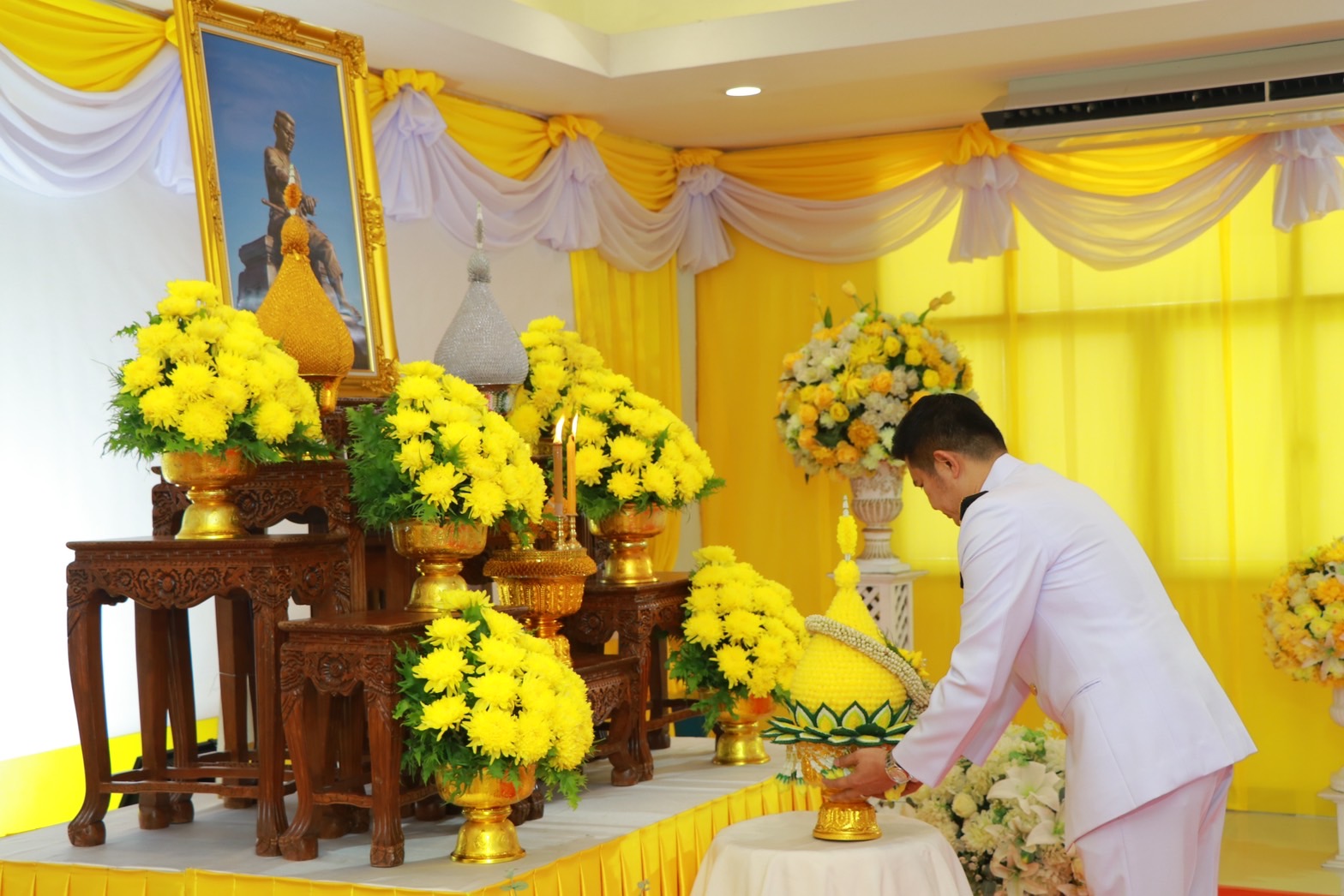 พช.น่าน ร่วมพิธีวันยุทธหัตถีสมเด็จพระนเรศวรมหาราช เพื่อแสดงความจงรักภักดีและน้อมรำลึกถึงพระมหากรุณาธิคุณของสมเด็จพระนเรศวรมหาราช