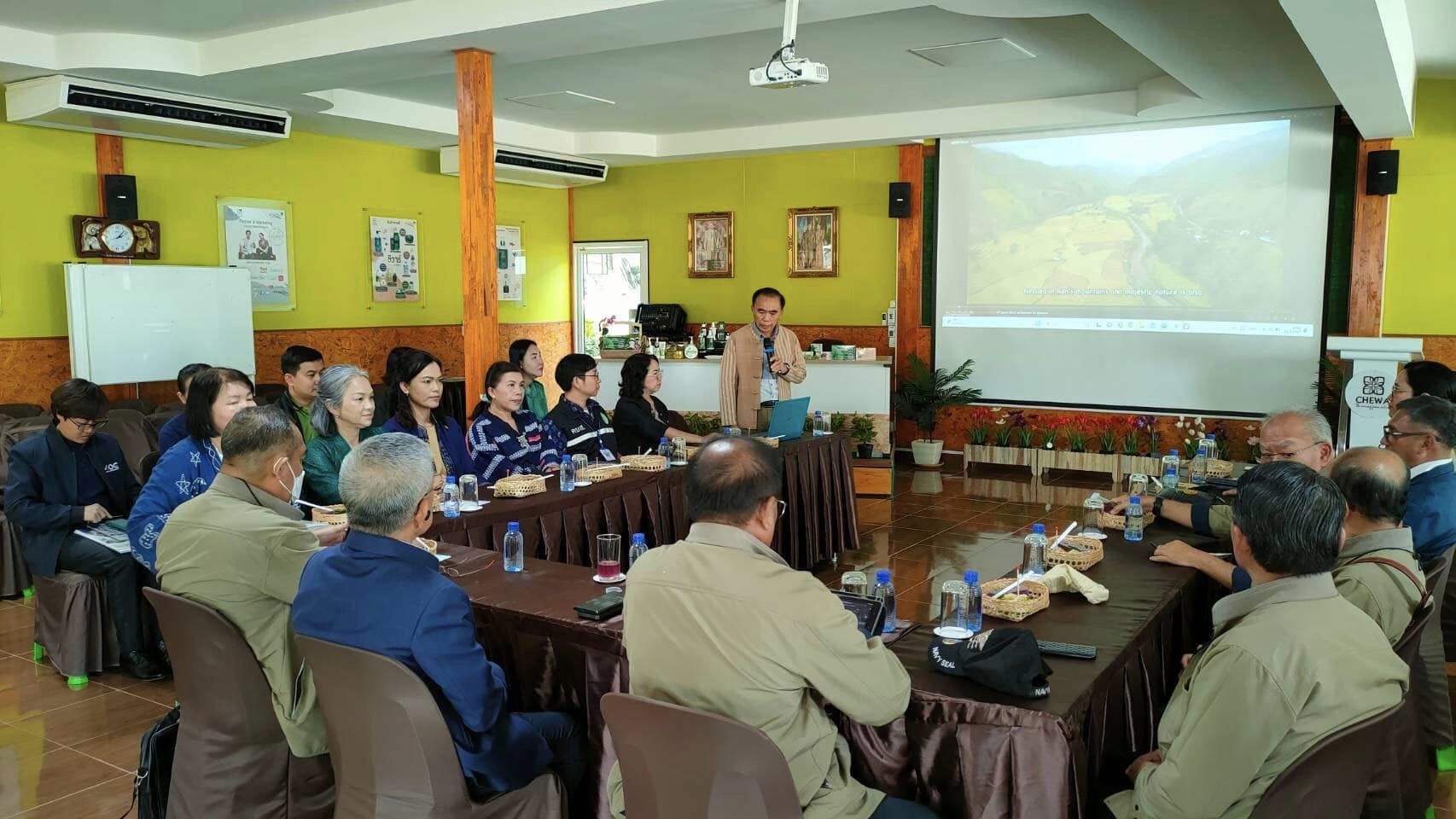 พช.น่าน ร่วมต้อนรับกรรมาธิการติดตามการบริหารงบประมาณวุฒิสภา