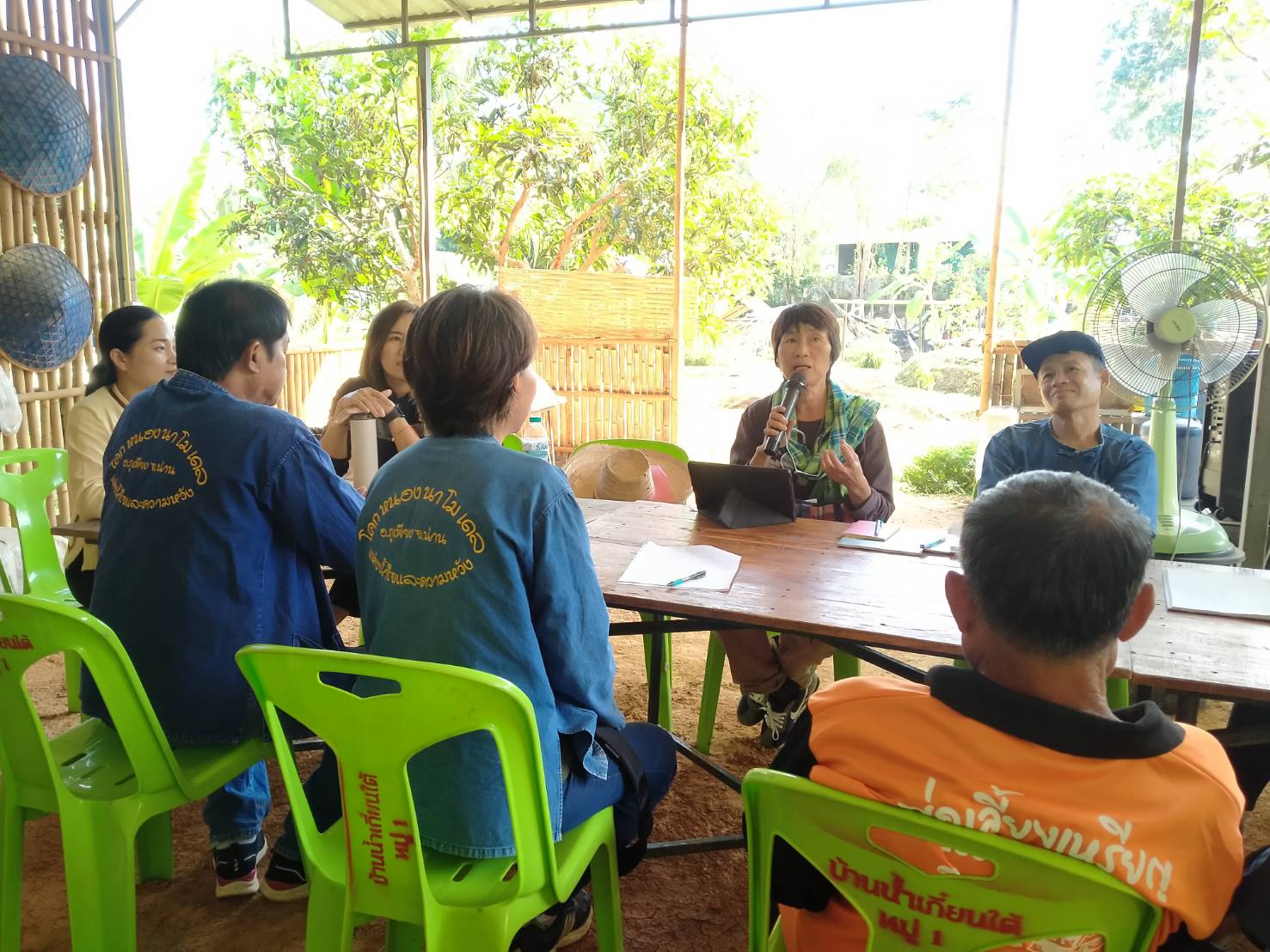 พช.น่าน จัดกิจกรรมสนับสนุนการขับเคลื่อนกิจกรรมศูนย์เรียนรู้การพัฒนาคุณภาพชีวิตตามหลักทฤษฎีใหม่ประยุกต์สู่ “โคก หนอง นา โมเดล”