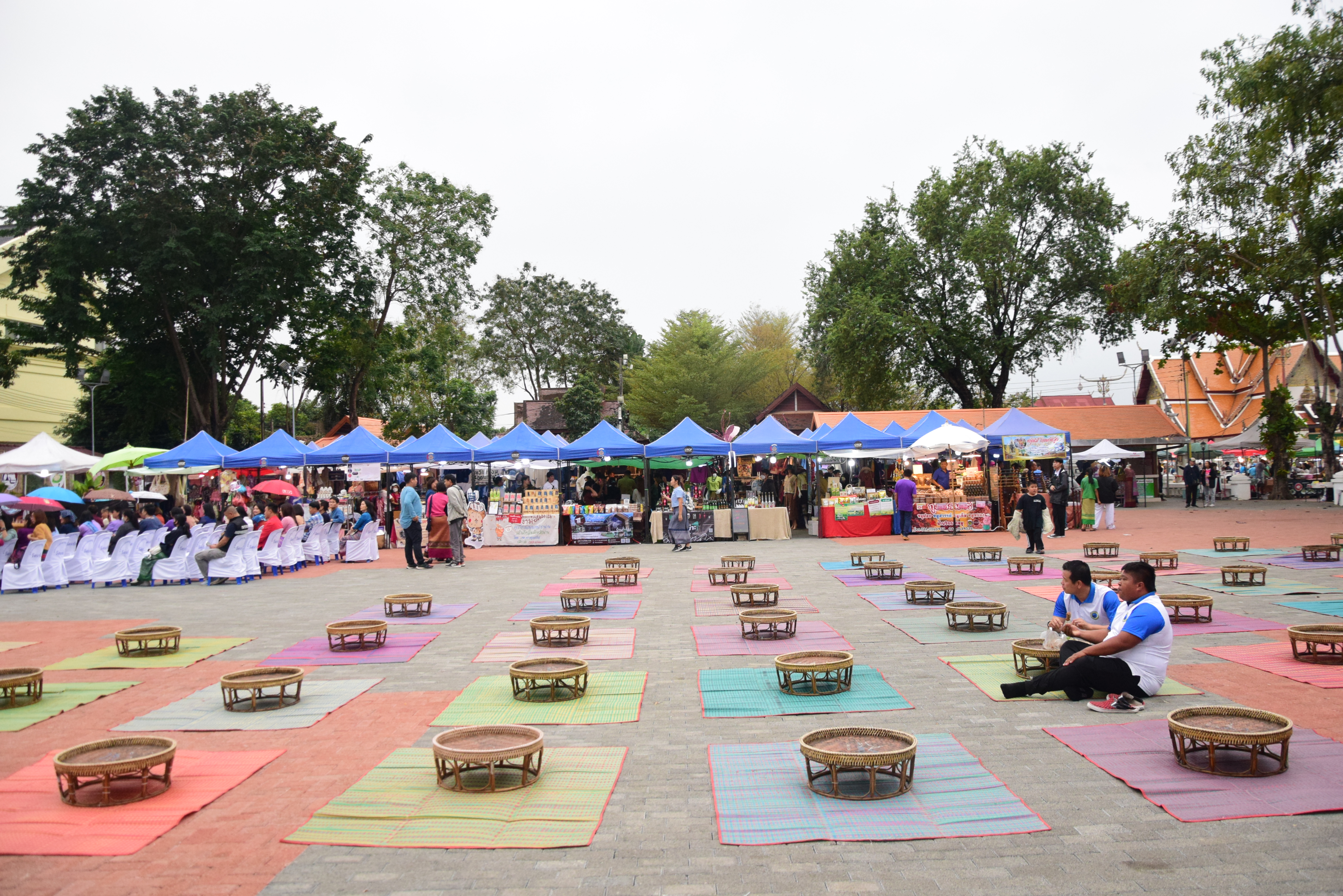 พช.น่านจัดกิจกรรมการจัดแสดงและจําหน่ายผลิตภัณฑ์ชุมชน (OTOP) “แอ่วน่าน ม่วนใจ OTOP ไทย OTOP น่าน” ภายใต้โครงการ OTOP Mobile ประจําปีงบประมาณ พ.ศ. 2567 ระหว่างวันที่ 26-28 มกราคม 2567