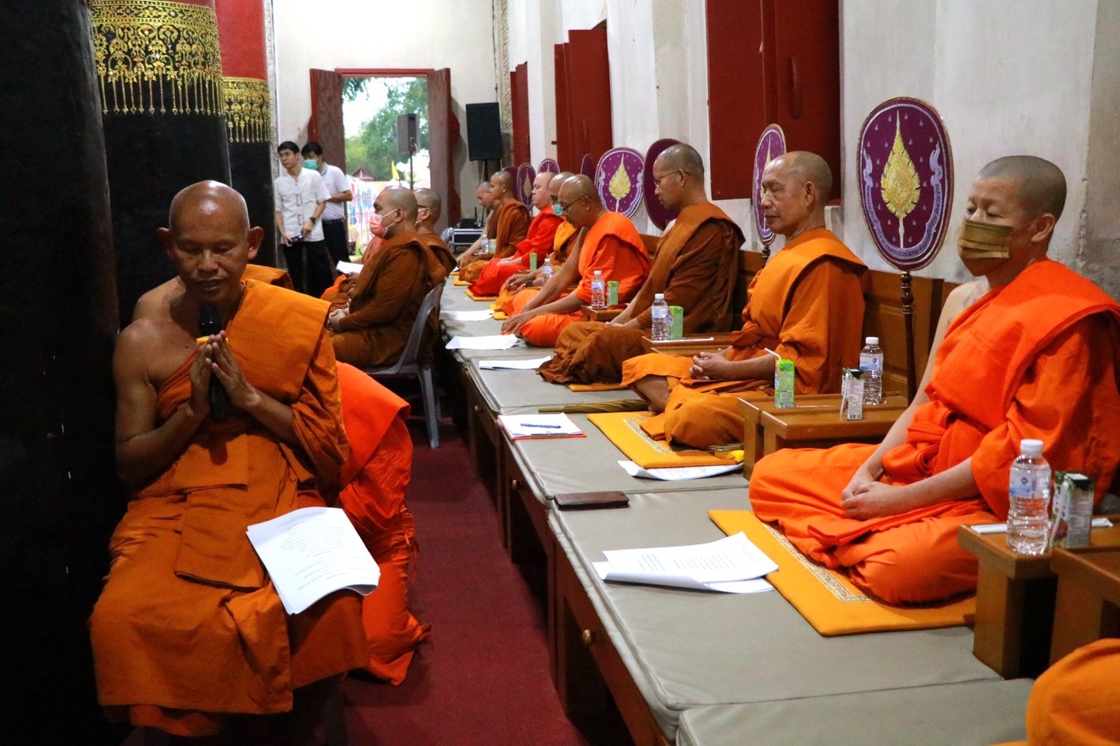 พช.น่านร่วมพิธีเจริญพระพุทธมนต์เฉลิมพระเกียรติถวายพระพรชัยมงคล แด่พระบาทสมเด็จ พระเจ้าอยู่หัว เนื่องในโอกาสวันเฉลิมพระชนมพรรษา 6 รอบ 28 กรกฎาคม 2567