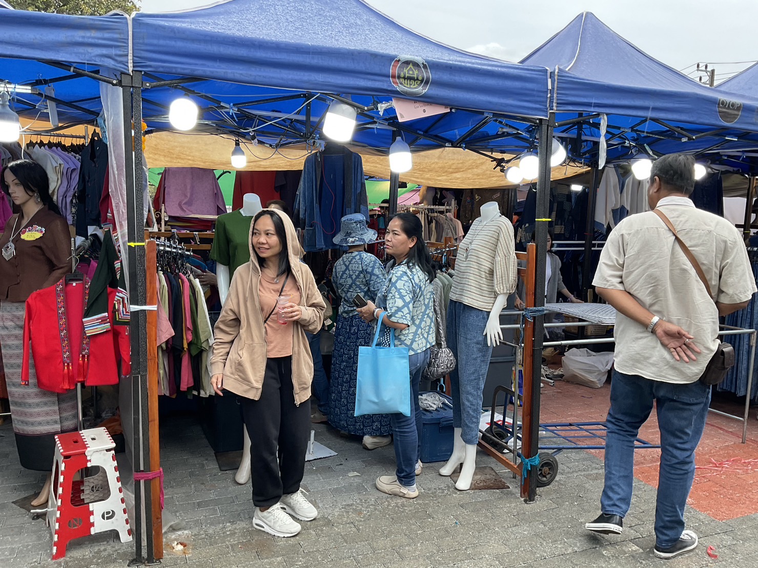 ปิดฉาก..งาน”แอ่วน่านม่วนใจ๋ OTOP ไทย OTOP น่าน”