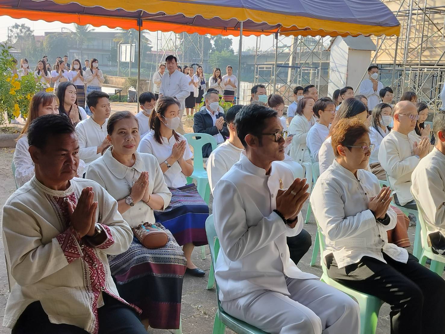 พช.น่าน ร่วมพิธีบวงสรวงสิ่งศักดิ์สิทธิ์ ศาลพระภูมิเจ้าทื่ ในงานประจำปีและของดีเมืองน่าน ประจำปี 2567