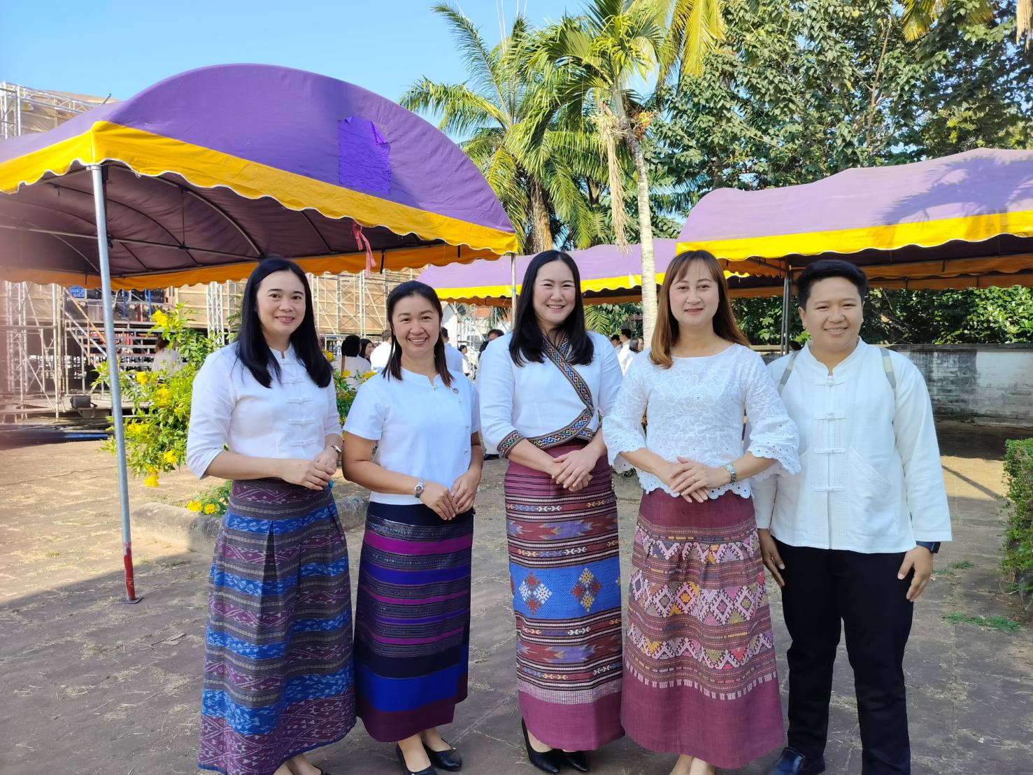 พช.น่าน ร่วมพิธีบวงสรวงสิ่งศักดิ์สิทธิ์ ศาลพระภูมิเจ้าทื่ ในงานประจำปีและของดีเมืองน่าน ประจำปี 2567