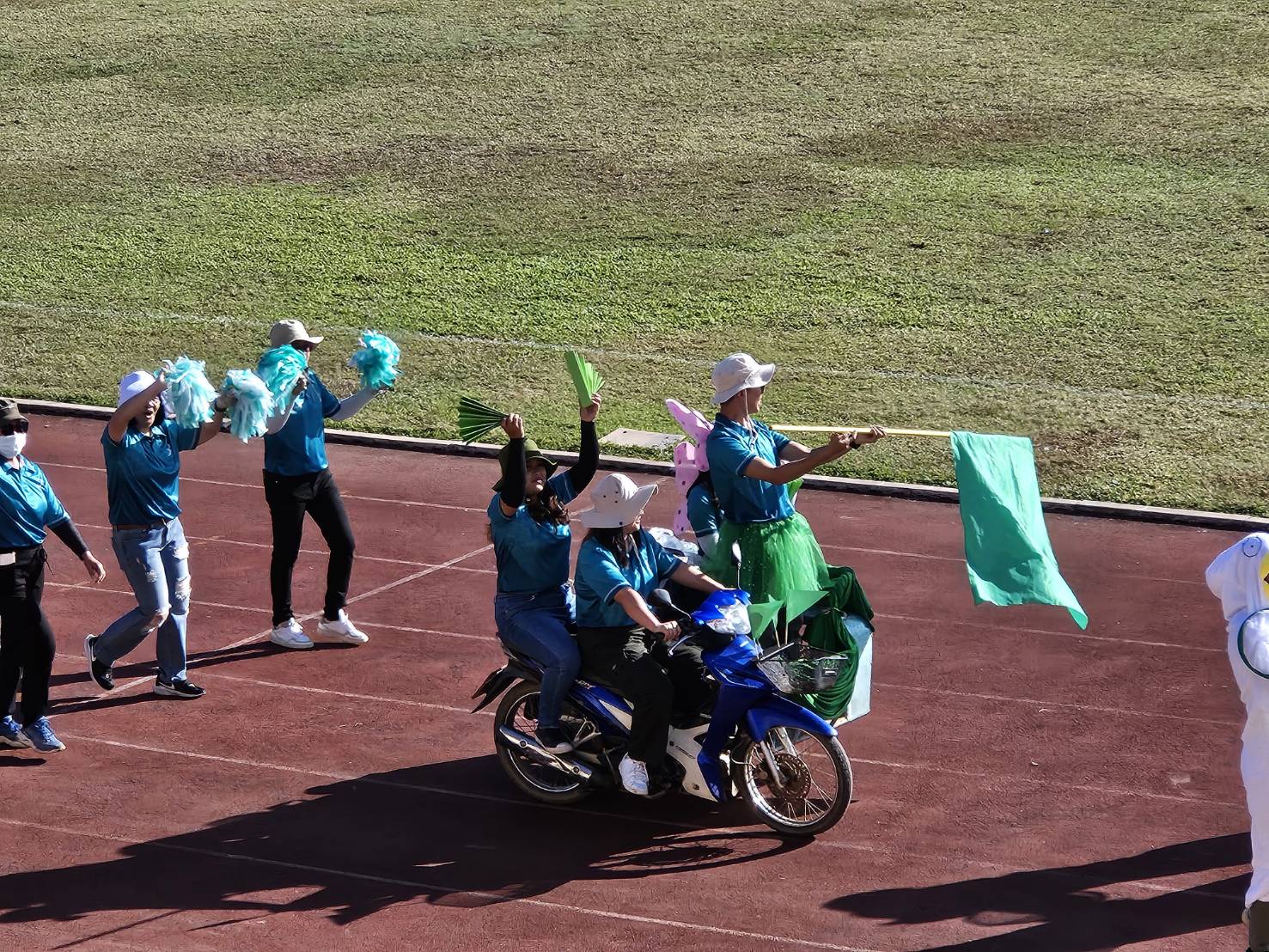 พช.น่าน ร่วมพิธีเปิดกิจกรรมการแข่งขันกีฬาสานสัมพันธ์หน่วยงานในสังกัด กระทรวงเกษตรและสหกรณ์จังหวัดน่าน ประจําปี2567