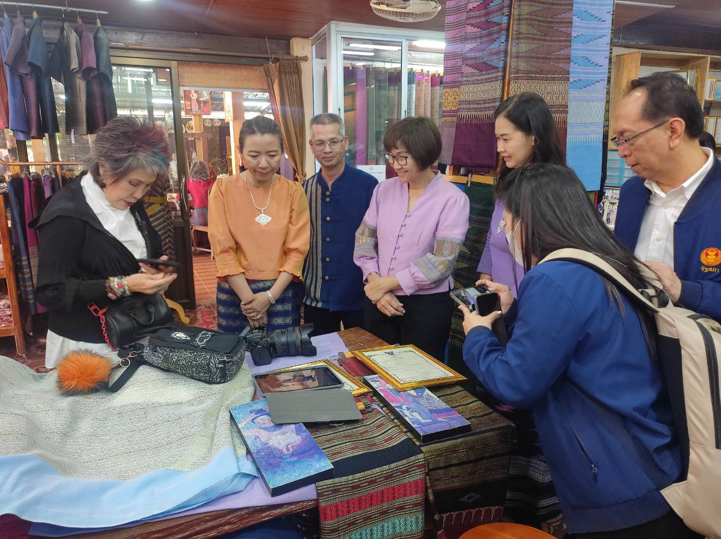 พช.น่าน ร่วมลงพื้นคณะกรรมการโครงการสมาชิกวุฒิสภาพบประชาชนในพื้นที่จังหวัดภาคเหนือ (ตอนบน) จ.น่าน