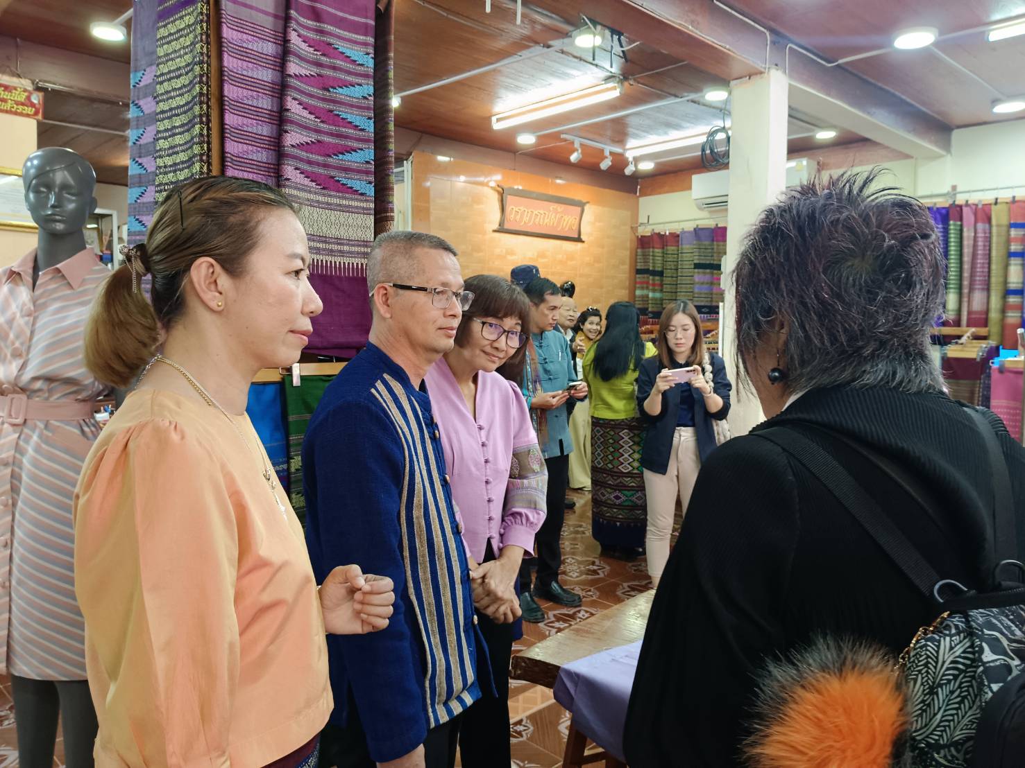 พช.น่าน ร่วมลงพื้นคณะกรรมการโครงการสมาชิกวุฒิสภาพบประชาชนในพื้นที่จังหวัดภาคเหนือ (ตอนบน) จ.น่าน