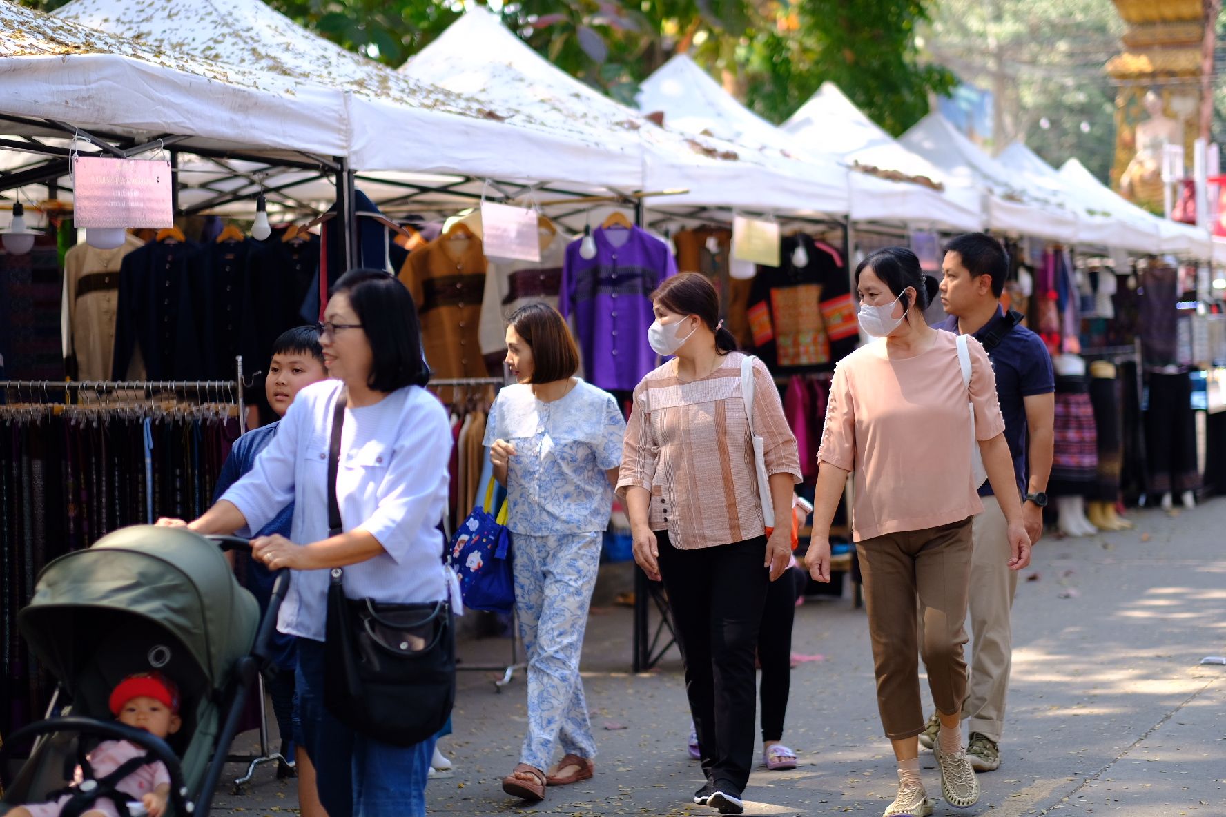บรรยากาศ วันที่ 8 งานจัดแสดงและจําหน่ายผลิตภัณฑ์ชุมชน OTOP ผลิตภัณฑ์ Creative และของดีเมืองน่าน งานประจําปีและของดีเมืองน่าน ประจําปี 2567