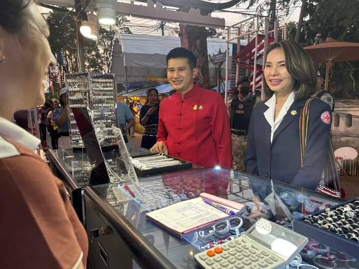 พช.น่าน เปิดการจัดแสดงและจำหน่ายผลิตภัณฑ์ชุมชน OTOP ผลิตภัณฑ์ Creative และของดีเมืองน่าน งานประจำปีและของดีเมืองน่าน ประจำปี 2567