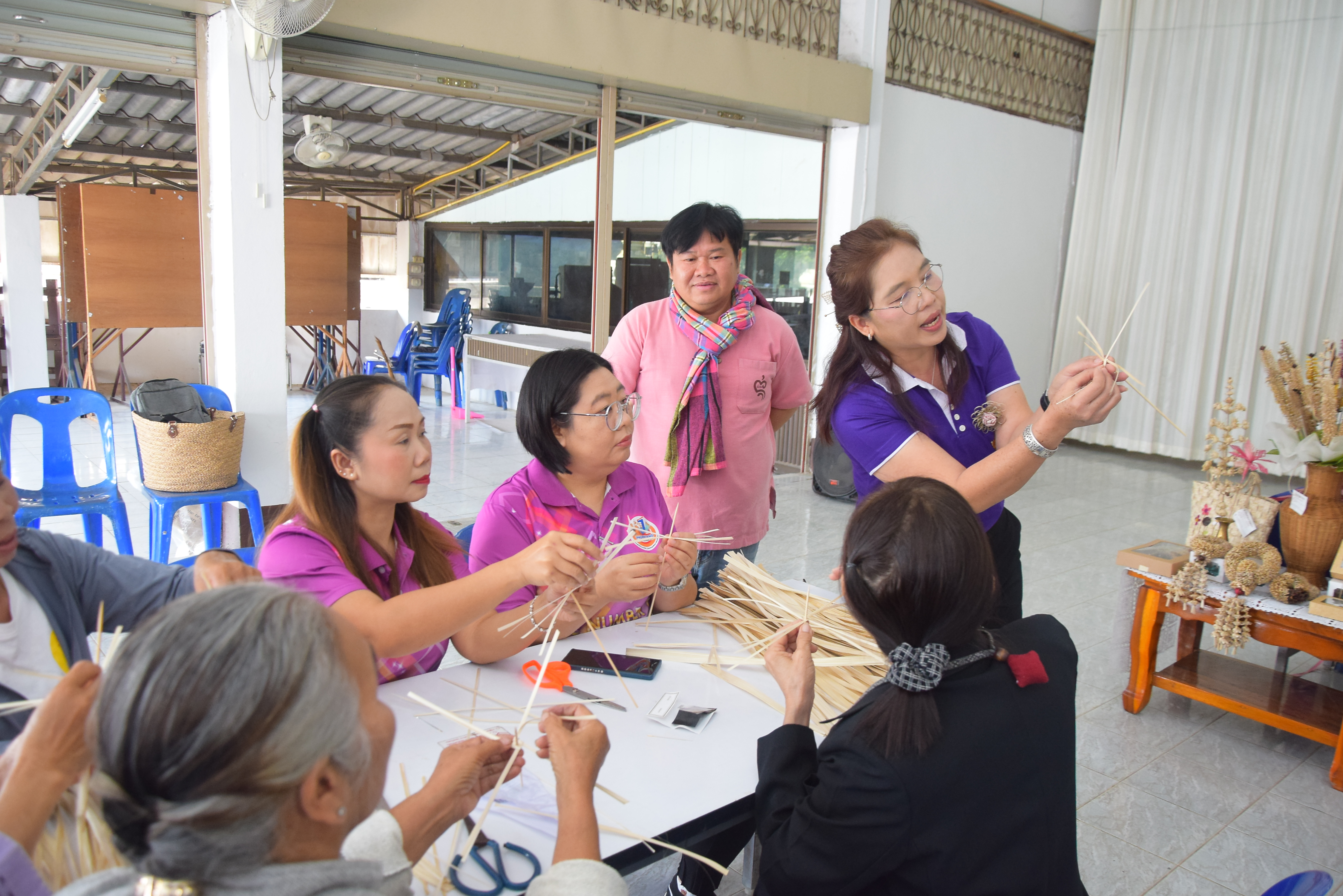 พช.น่าน ดำเนินโครงการจัดทำสารสนเทศตำบลต้นแบบเพื่อพัฒนาคุณภาพชีวิต กิจกรรมสนับสนุนประเด็นการพัฒนาคุณภาพชีวิต แก้ไขปัญหาความยากจน ตำบลฝายแก้ว