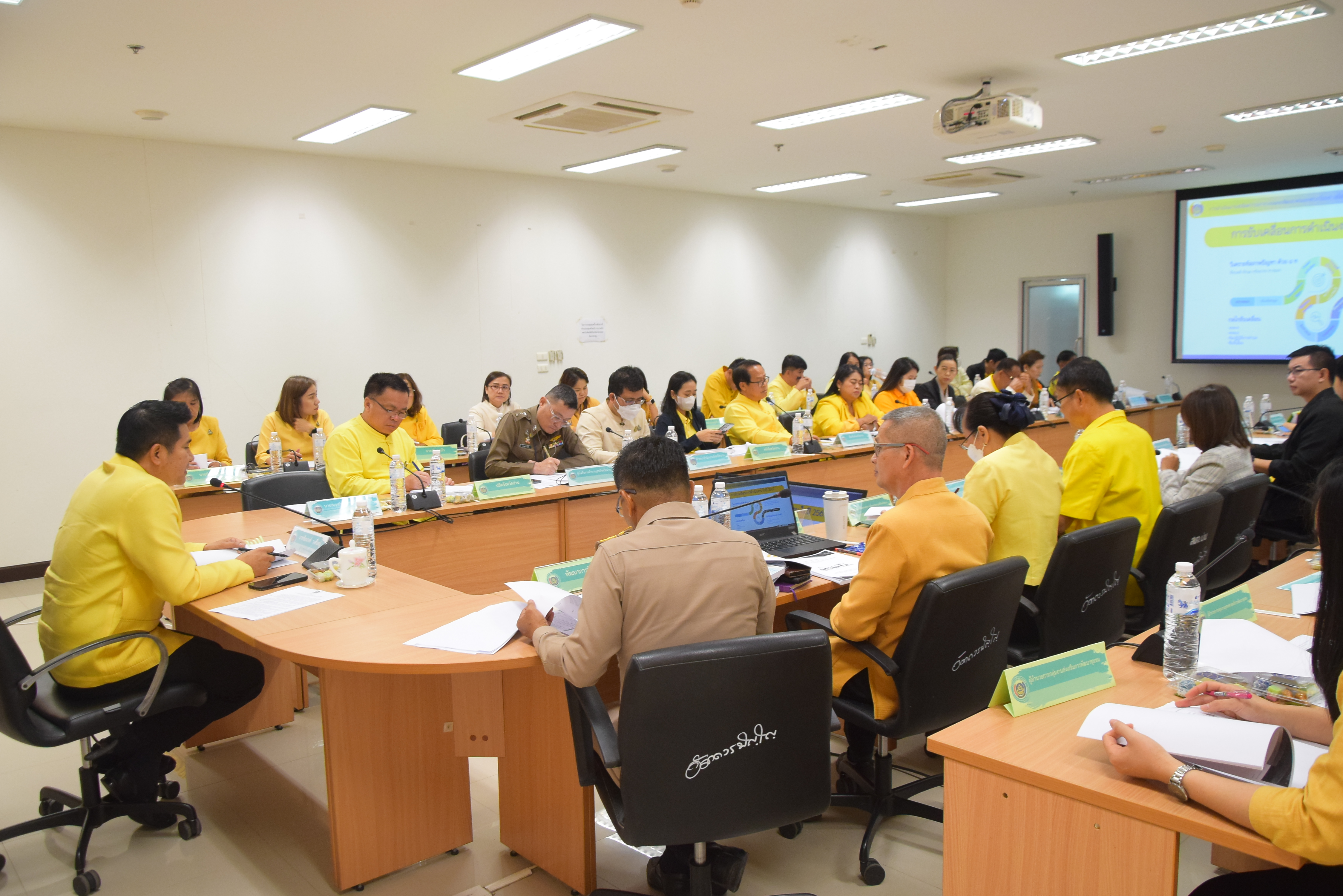 พช.น่าน : ประชุมคณะกรรมการบริหารศูนย์อำนวยการขจัดความยากจนพัฒนาคนทุกช่วงวัยอย่างยั่งยืนตามหลักปรัชญาของเศรษฐกิจพอเพียงจังหวัดน่าน (คจพ.จ) ครั้งที่ 1 /2567