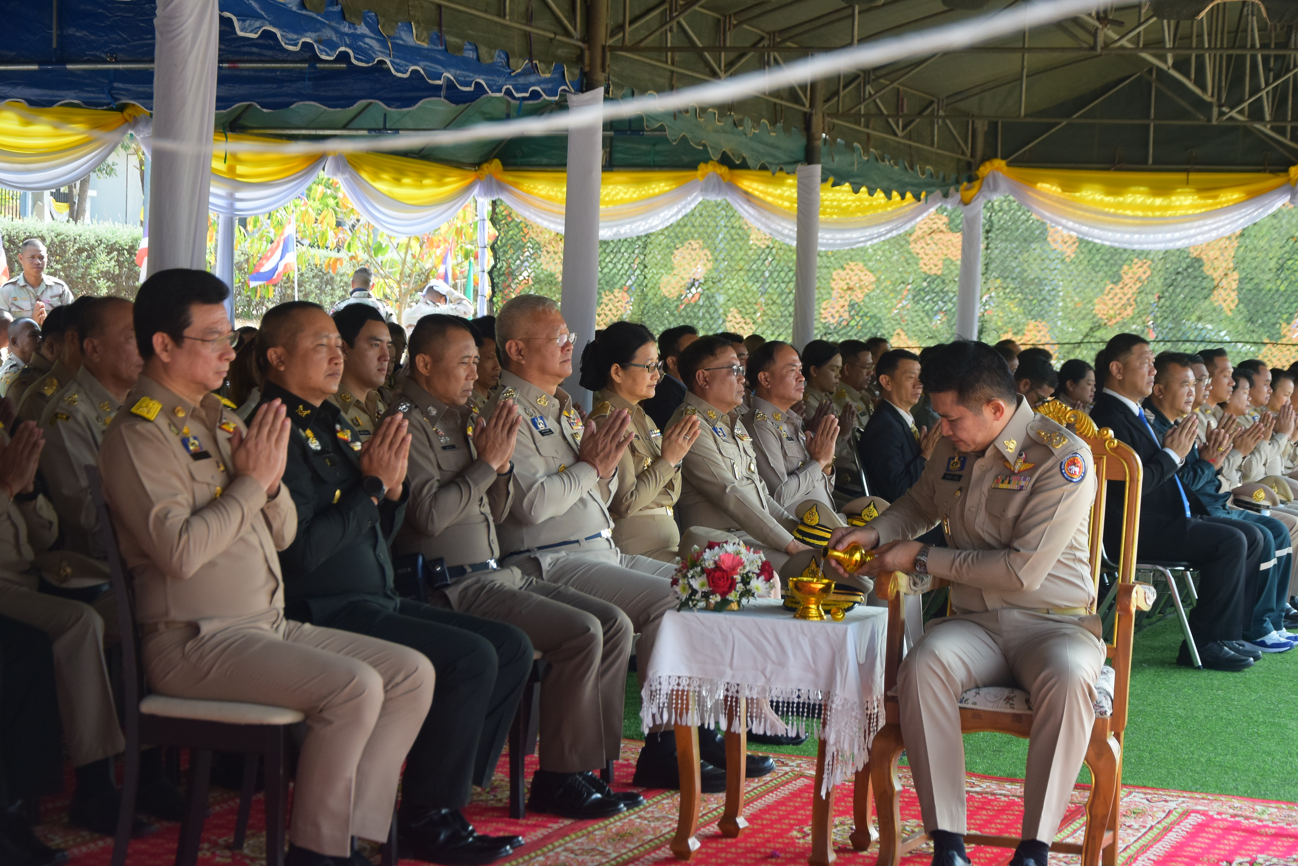 พช.น่าน ร่วมกิจกรรมวันคล้ายวันสถาปนากองอาสารักษาดินแดน ครบรอบ ๗๐ ปี และกระทําพิธีสวนสนาม กระทําสัตย์ปฏิญาณตนต่อธงชัยประจํากอง