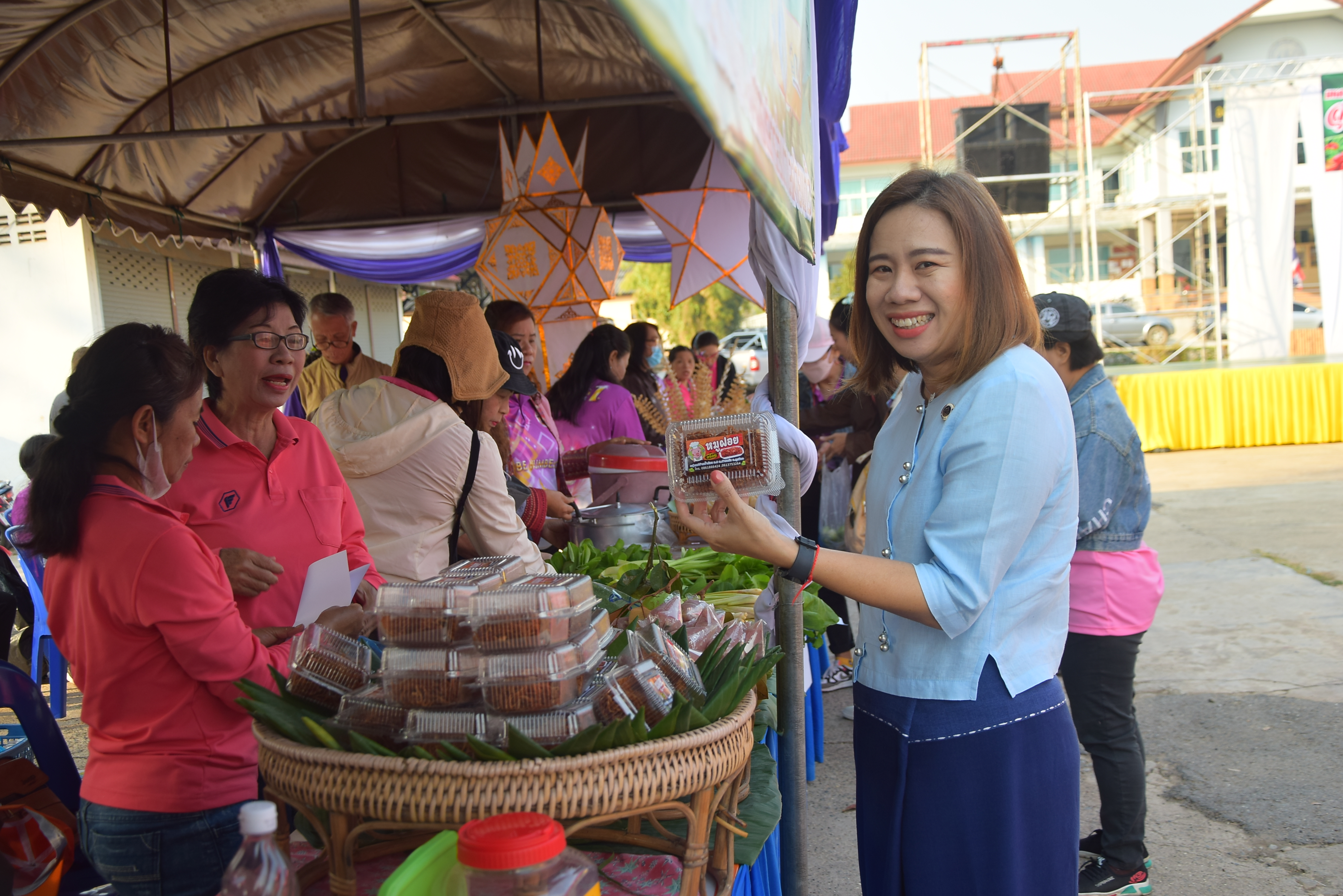 อบต.ฝายแก้ว จัดงานมหกรรมสุขภาพดีวิถีชุมชนตำบลฝายแก้ว “ตลาดนัดสีเขียว”