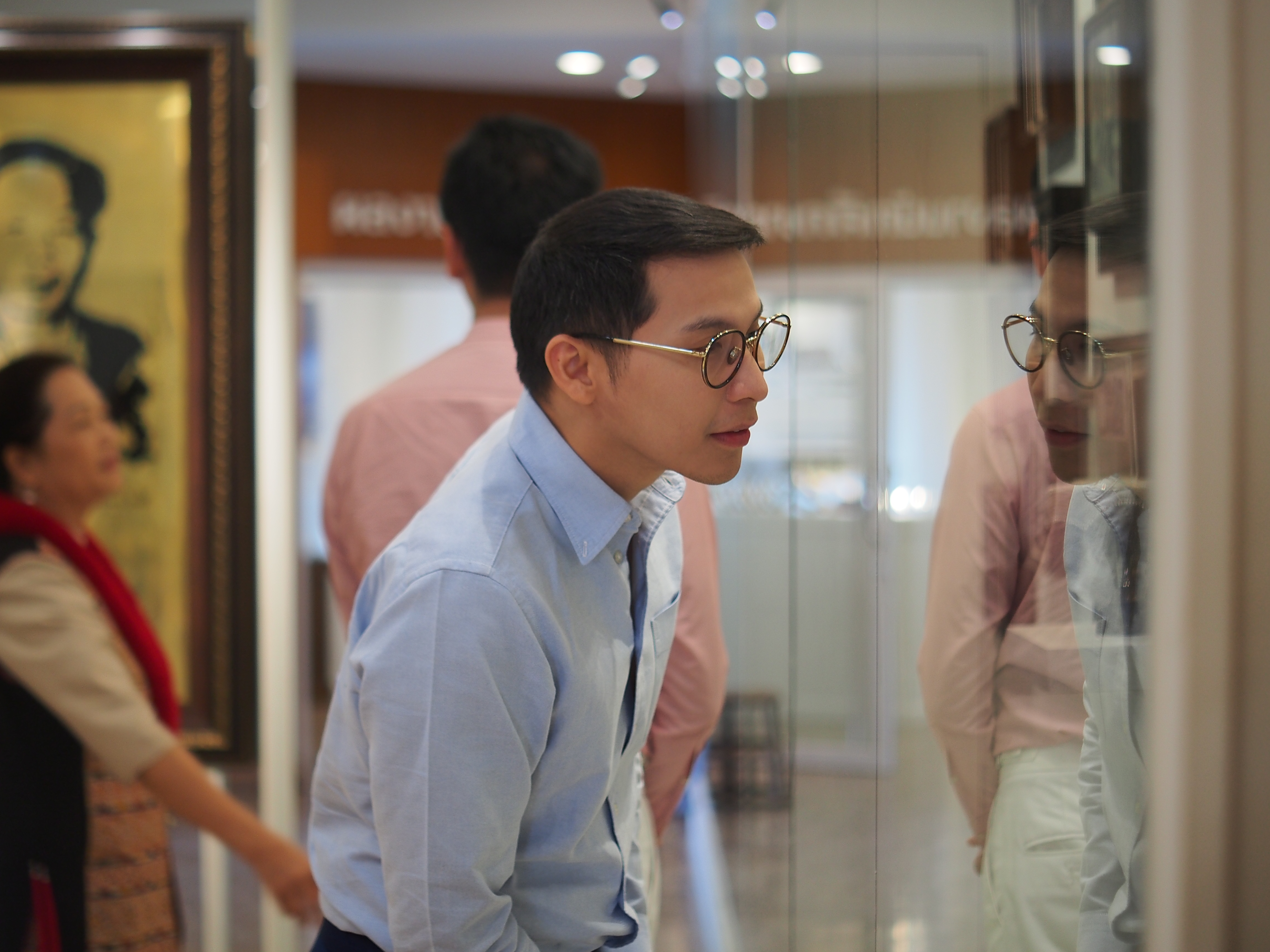 ”พช.น่าน“ต้อนรับดีไซน์เนอร์ แบรนด์ GLAM GOLD LABEL (แกลม โกลด์ เลเบิล) ลงพื้นที่เยี่ยมชม ให้กำลังใจผู้ประกอบการประเภทผ้าและเครื่องแต่งกาย พื้นที่จังหวัดน่าน