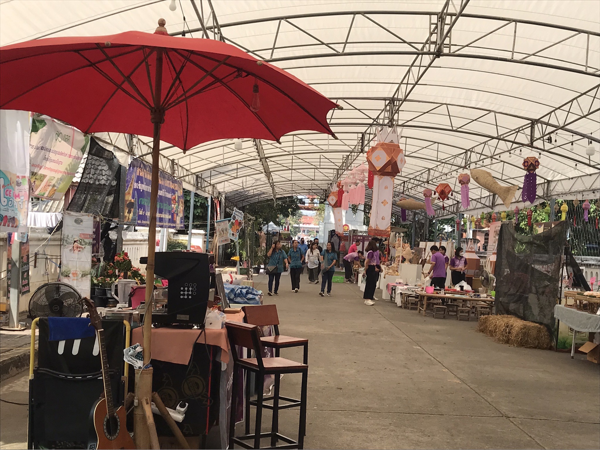 บรรยากาศ วันที่ 7 งานจัดแสดงและจําหน่ายผลิตภัณฑ์ชุมชน OTOP ผลิตภัณฑ์ Creative และของดีเมืองน่าน งานประจําปีและของดีเมืองน่าน ประจําปี 2567