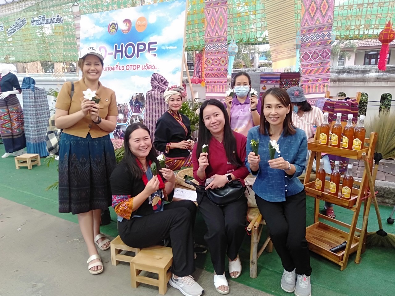 บรรยากาศ วันที่ 6 งานจัดแสดงและจําหน่ายผลิตภัณฑ์ชุมชน OTOP ผลิตภัณฑ์ Creative และของดีเมืองน่าน งานประจําปีและของดีเมืองน่าน ประจําปี 2567