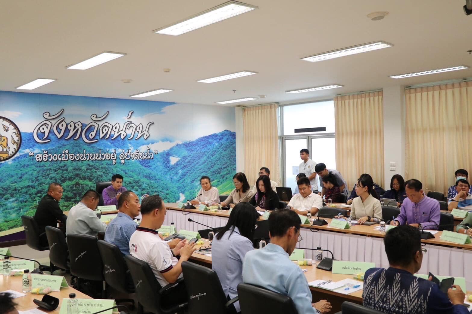 พช.น่าน ร่วมประชุมเตรียมนำเสนอ ของบประมาณ 3 โครงการใหญ่ 50 ล้านบาท ต่อที่ประชุม ครม.สัญจร