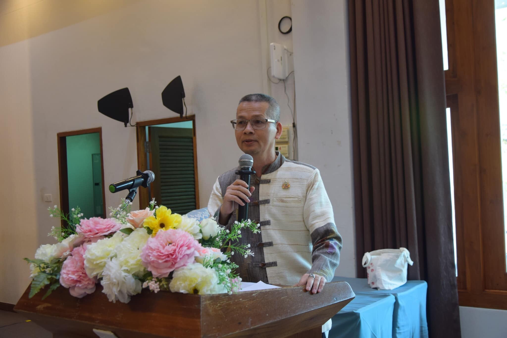 พช.น่าน จัด“มหกรรมการออม 50 ปี ทุนชุมชนขับเคลื่อนเศรษฐกิจฐานราก จังหวัดน่าน”เนื่องในวันคล้ายวันก่อตั้งกลุ่มออมทรัพย์เพื่อการผลิต