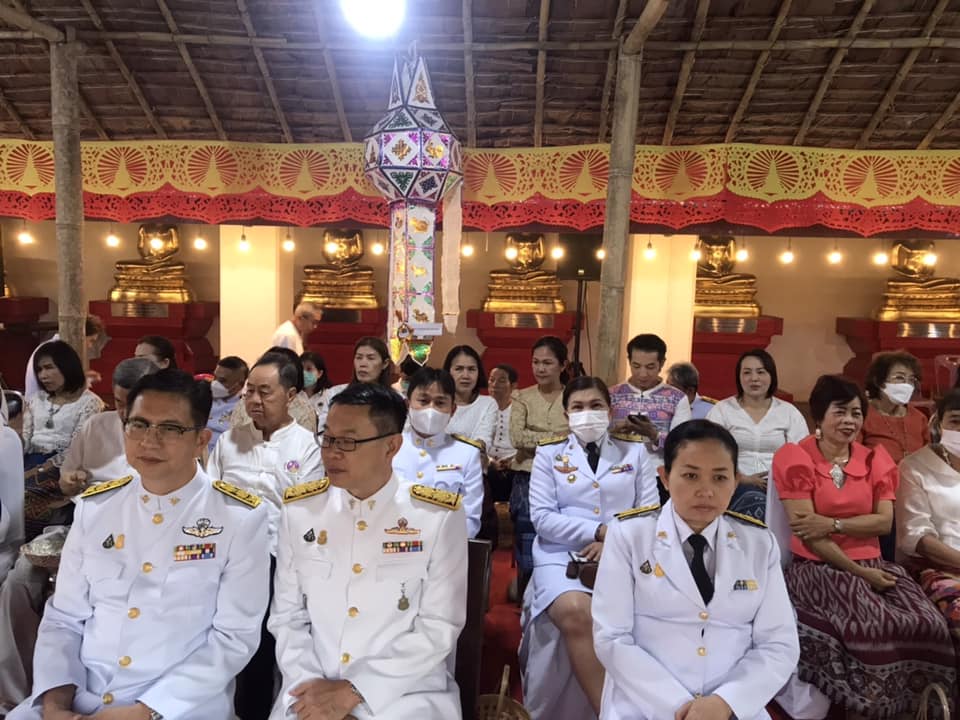 พช.น่านร่วมประกอบพิธีทำบุญตักบาตรพระสงฆ์ 108 รูป ฟังพระธรรมเทศนา เนื่องในงานสมโภชพระมหาธาตุเจ้าภูเพียงแช่แห้ง ประจำปี 2567