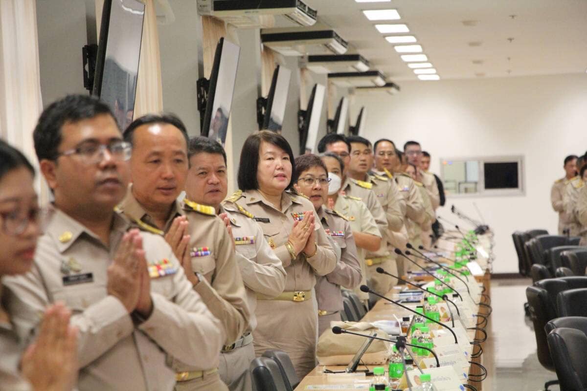 พชน่าน. ร่วมประชุมคณะกรมการจังหวัด และหัวหน้าส่วนราชการจังหวัดน่าน ประจำเดือนมีนาคม