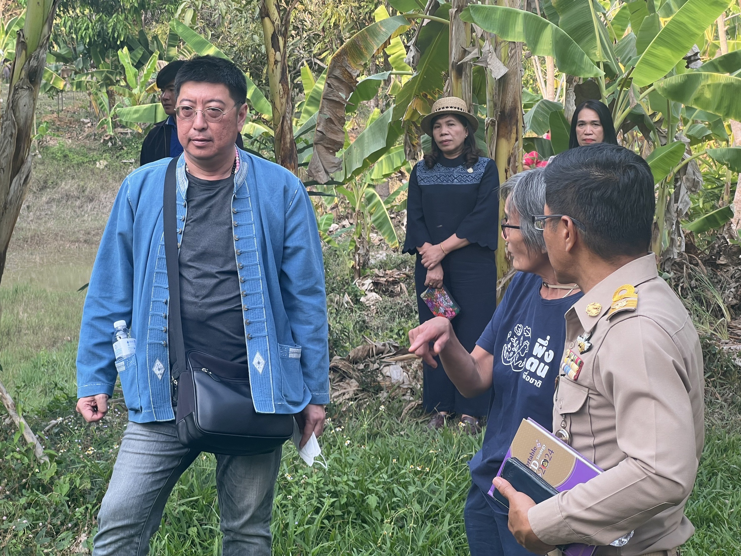 พช.น่าน ร่วมลงพื้นที่ ติดตามงานและอํานวยความสะดวกแก่ที่ปรึกษาปลัดกระทรวงมหาดไทย