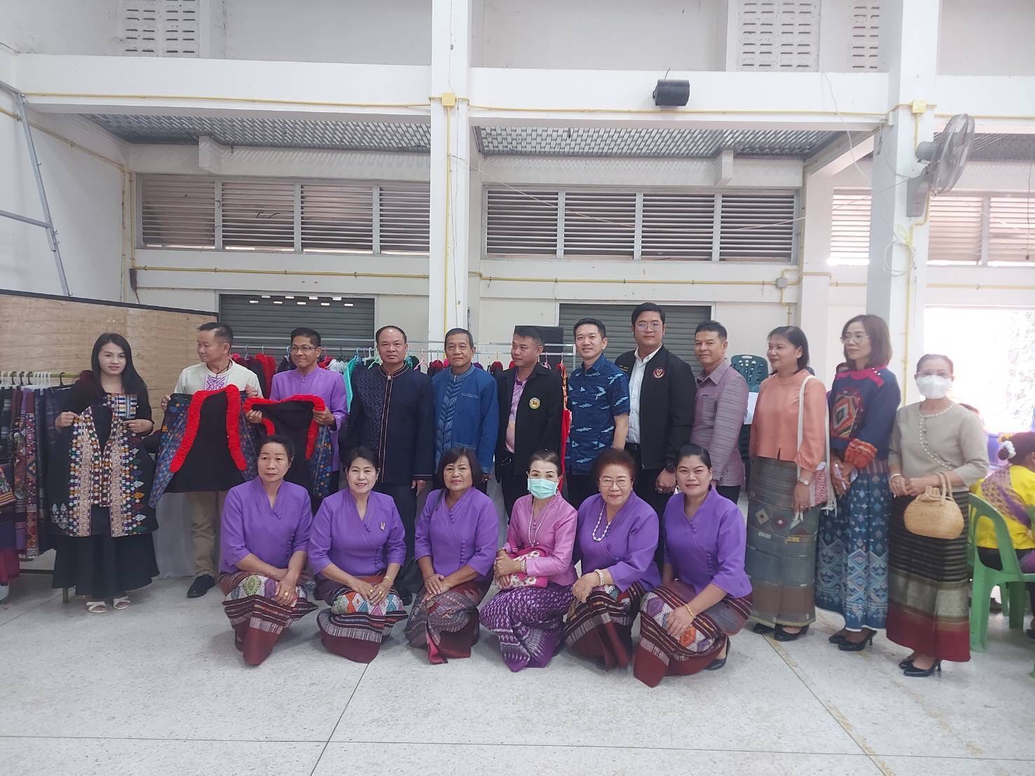 พจ.น่าน ร่วมพิธีเปิดโครงการ “ มหกรรมรวมพลสตรีอําเภอเมืองน่านรักสุขภาพ รักษ์โลก รักษ์วิถีชุมชน เนื่องในวันสตรีสากล ประจําปี 2567