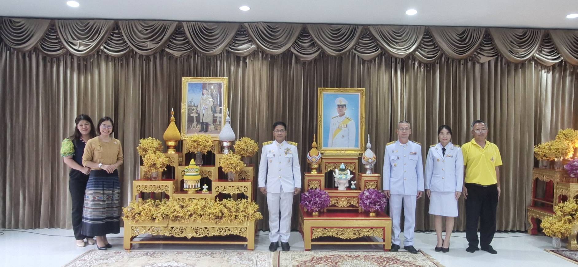 พช.น่าน ร่วมเจริญพระพุทธมนต์และเจริญจิตตภาวนา ถวายพระพรชัยมงคลแด่ พระบาทสมเด็จพระเจ้าอยู่หัว เนื่องในโอกาสพระราชพิธีมหามงคลเฉลิมพระชนมพรรษา 6 รอบ และเนื่องในโอกาสวันคล้ายวันประสูติ สมเด็จพระเจ้าลูกยาเธอ เจ้าฟ้าที่ปังกรรัศมีโชติ มหาวชิโรตตมางกูร สิริวิบูลยราชกุมาร