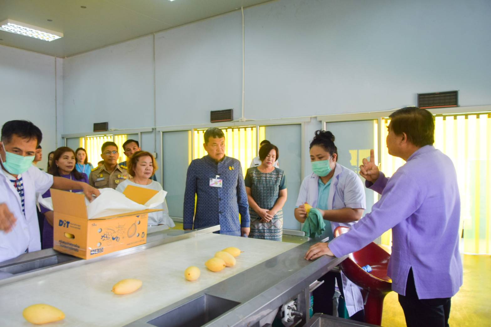 พช.น่าน ให้การต้อนรับปลัดกระทรวงมหาดไทย ในโอกาสลงพื้นที่ เยี่ยมศูนย์กระจายสินค้านวัตกรรมเกษตรปลอดภัยจังหวัดน่าน