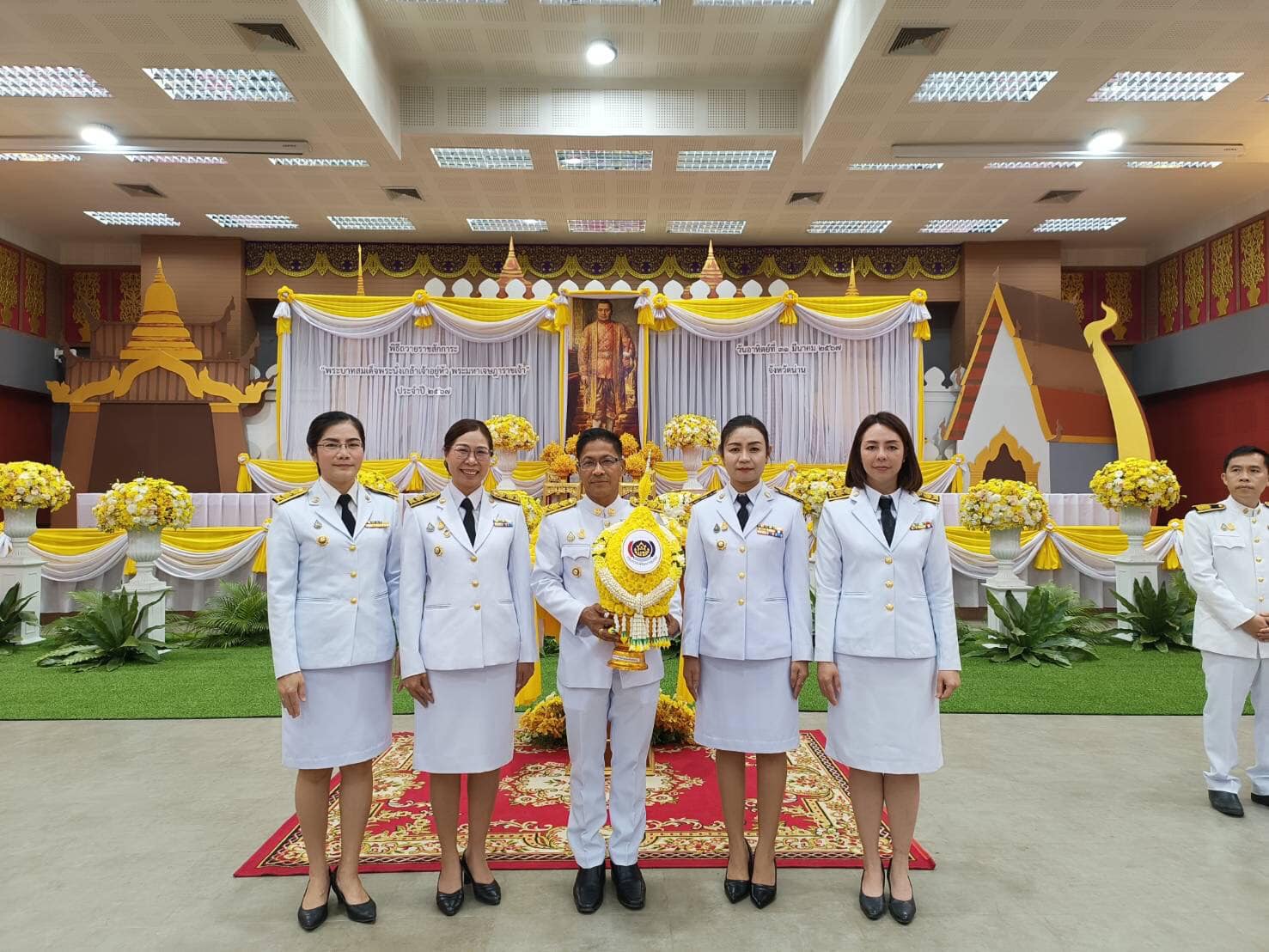 พช.น่าน ร่วมพิธีถวายราชสักการะเนื่องใน “วันที่ระลึกพระบาทสมเด็จพระนั่งเกล้าเจ้าอยู่หัว พระมหาเจษฎาราชเจ้า”