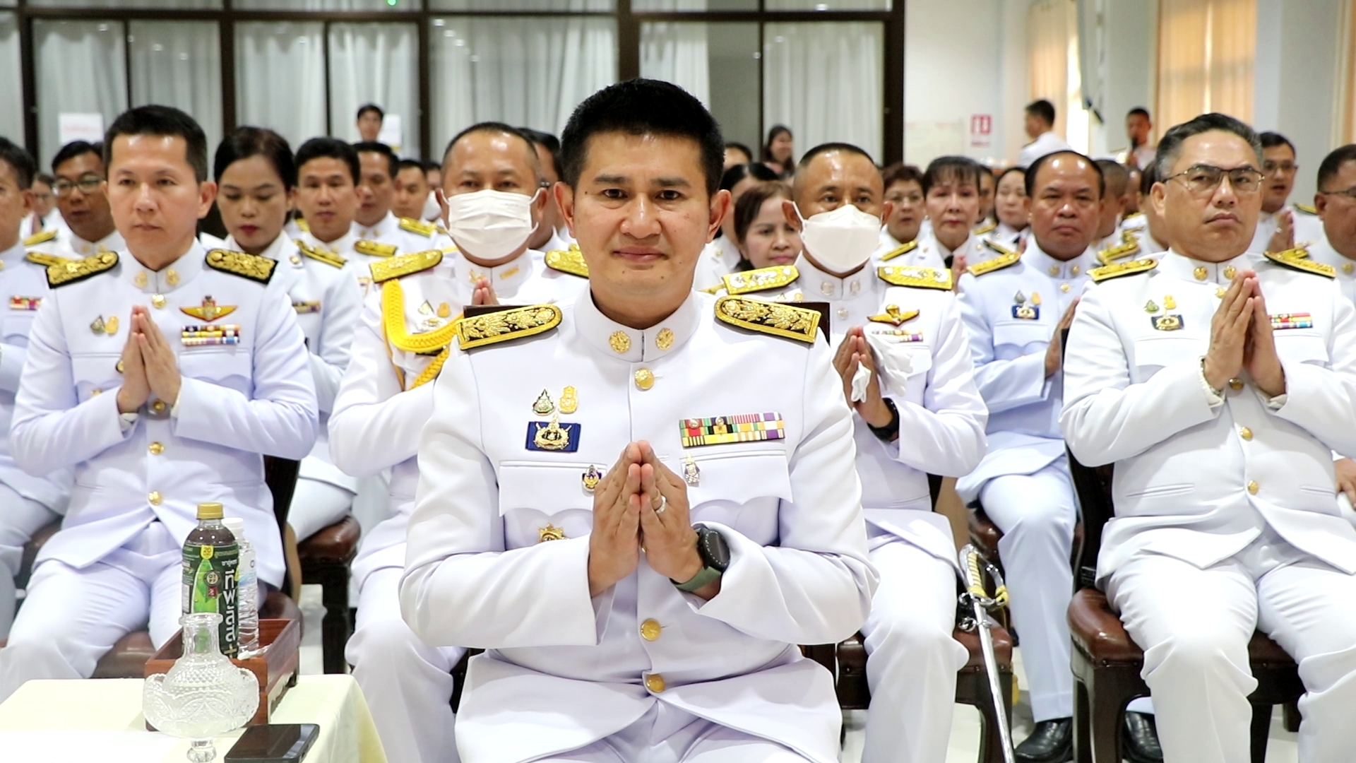 พช.น่าน ร่วมเจริญพระพุทธมนต์และเจริญจิตตภาวนา ถวายพระพรชัยมงคลแด่ พระบาทสมเด็จพระเจ้าอยู่หัว เนื่องในโอกาสพระราชพิธีมหามงคลเฉลิมพระชนมพรรษา 6 รอบ และเนื่องในโอกาสวันคล้ายวันประสูติ สมเด็จพระเจ้าลูกยาเธอ เจ้าฟ้าที่ปังกรรัศมีโชติ มหาวชิโรตตมางกูร สิริวิบูลยราชกุมาร