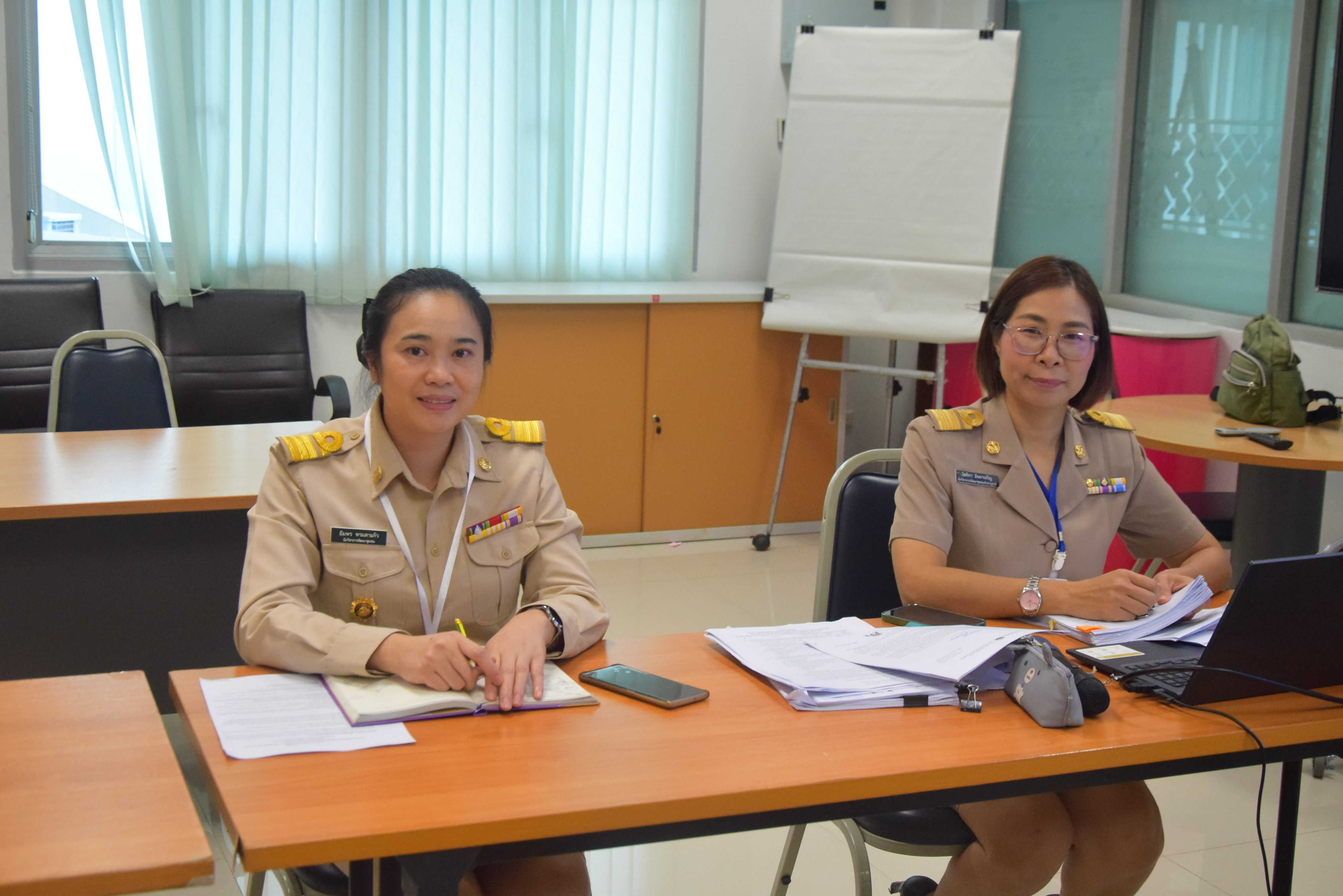 พช.น่าน ประชุมคณะทำงานกลั่นกรองการคัดเลือกคนกองทุนพัฒนาบทบาทสตรีดีเด่น ระดับจังหวัด ประจำปี2567