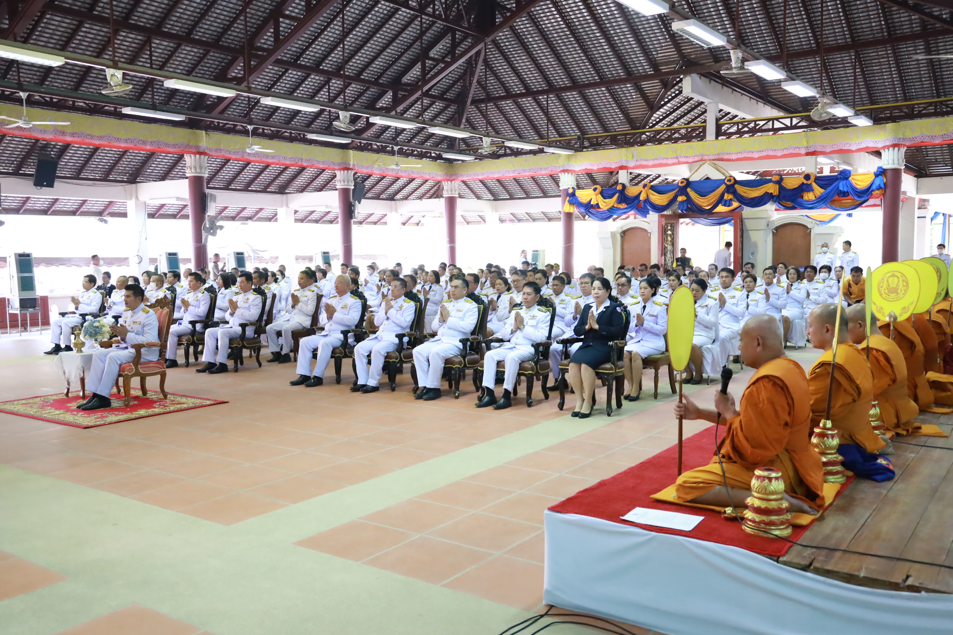 พช.น่าน ร่วมทำบุญตักบาตรถวายพระกุศลและถวายพระพร เนื่องในโอกาสวันคล้ายวันประสูติ สมเด็จพระเจ้าลูกยาเธอ เจ้าฟ้าทีปังกรรัศมีโชติ มหาวชิโรตตมางกูร สิริวิบูลยราชกุมาร 29 เมษายน 2567