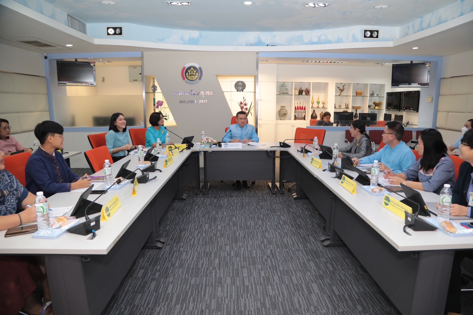 พช.น่าน ร่วมประชุมคณะกรรมการติดตามเร่งรัดการใช้งบประมาณรายจ่ายงบประมาณ พ.ศ. 2567 ผ่านระบบวีดีทัศน์ทางไกล (Video Conference)