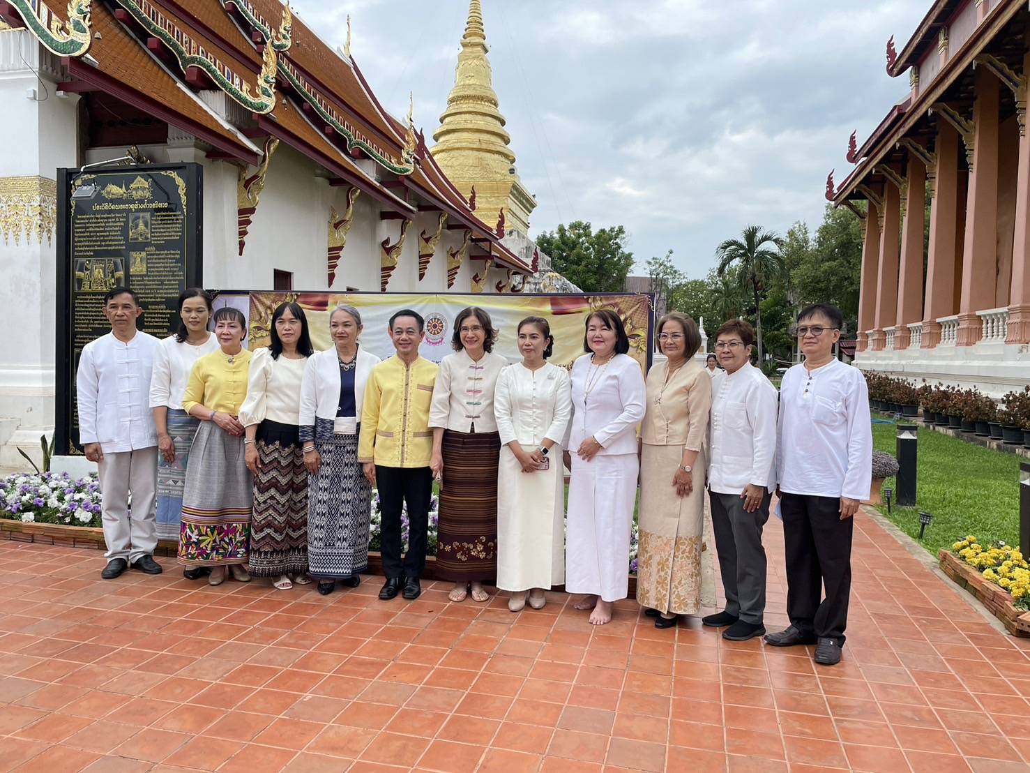 พช.น่าน ร่วมพิธีเจริญพระพุทธมนต์เฉลิมพระเกียรติถวายพระพรชัยมงคลแด่ พระบาทสมเด็จพระเจ้าอยู่หัว เนื่องในโอกาสวันเฉลิมพระชนมพรรษา ๖ รอบ ๒๘ กรกฎาคม ๒๕๖๗